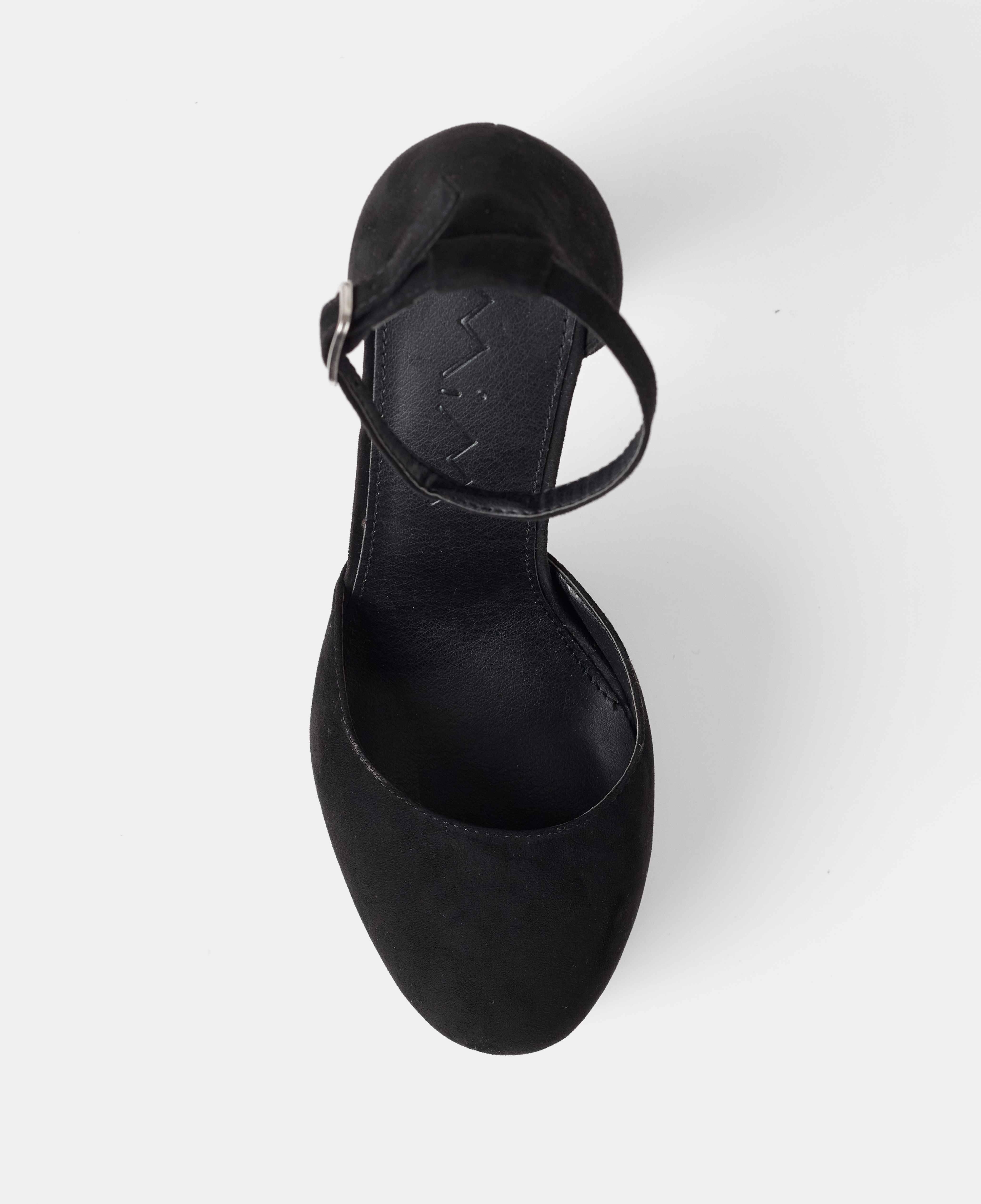 Zapatos de salón cerrados con plataforma xl y pulsera al tobillo con hebilla - Mim - Negro Negro-4