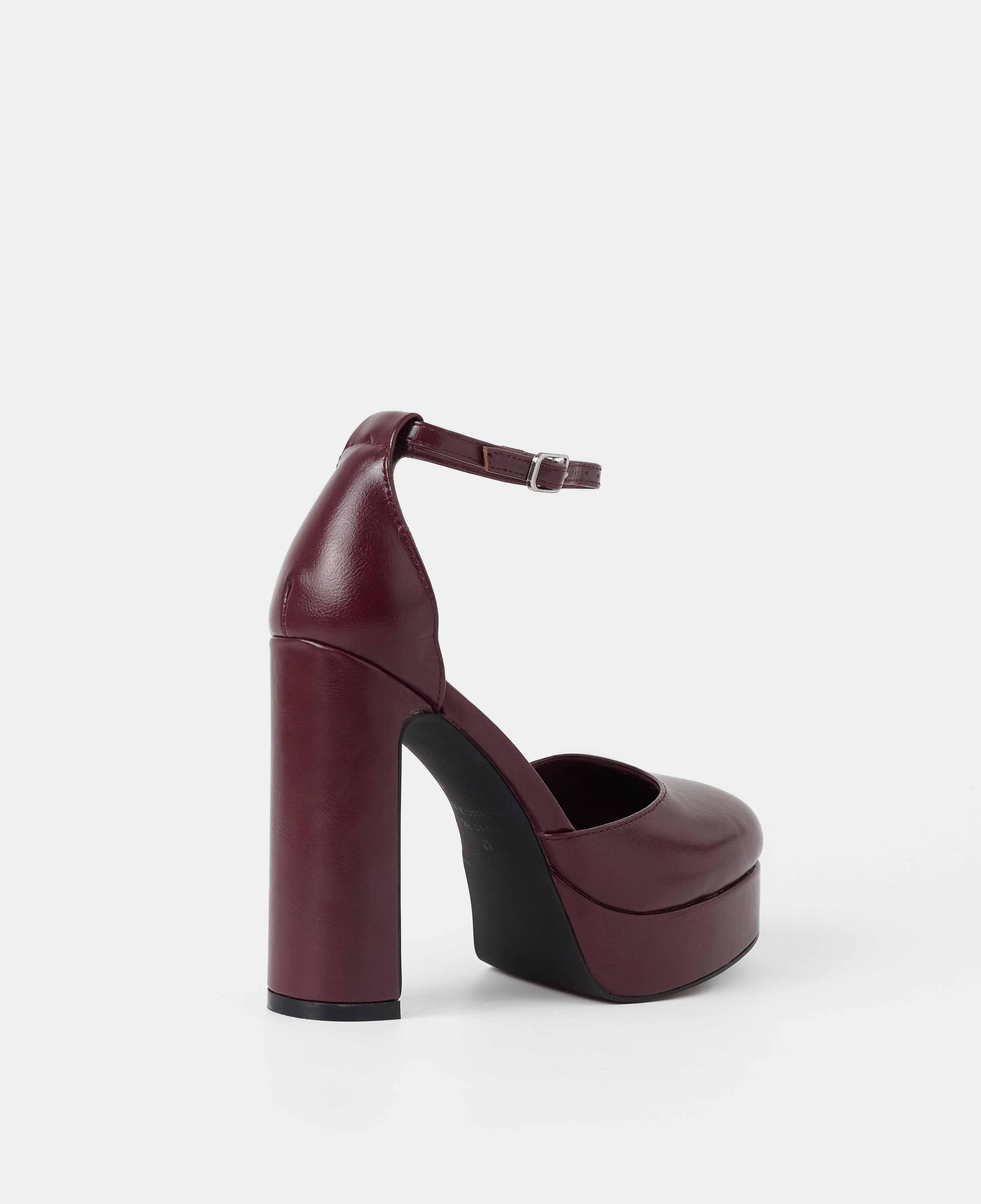 Zapatos de salón cerrados con plataforma xl y pulsera al tobillo con hebilla - Mim - Burdeos Burdeos-3