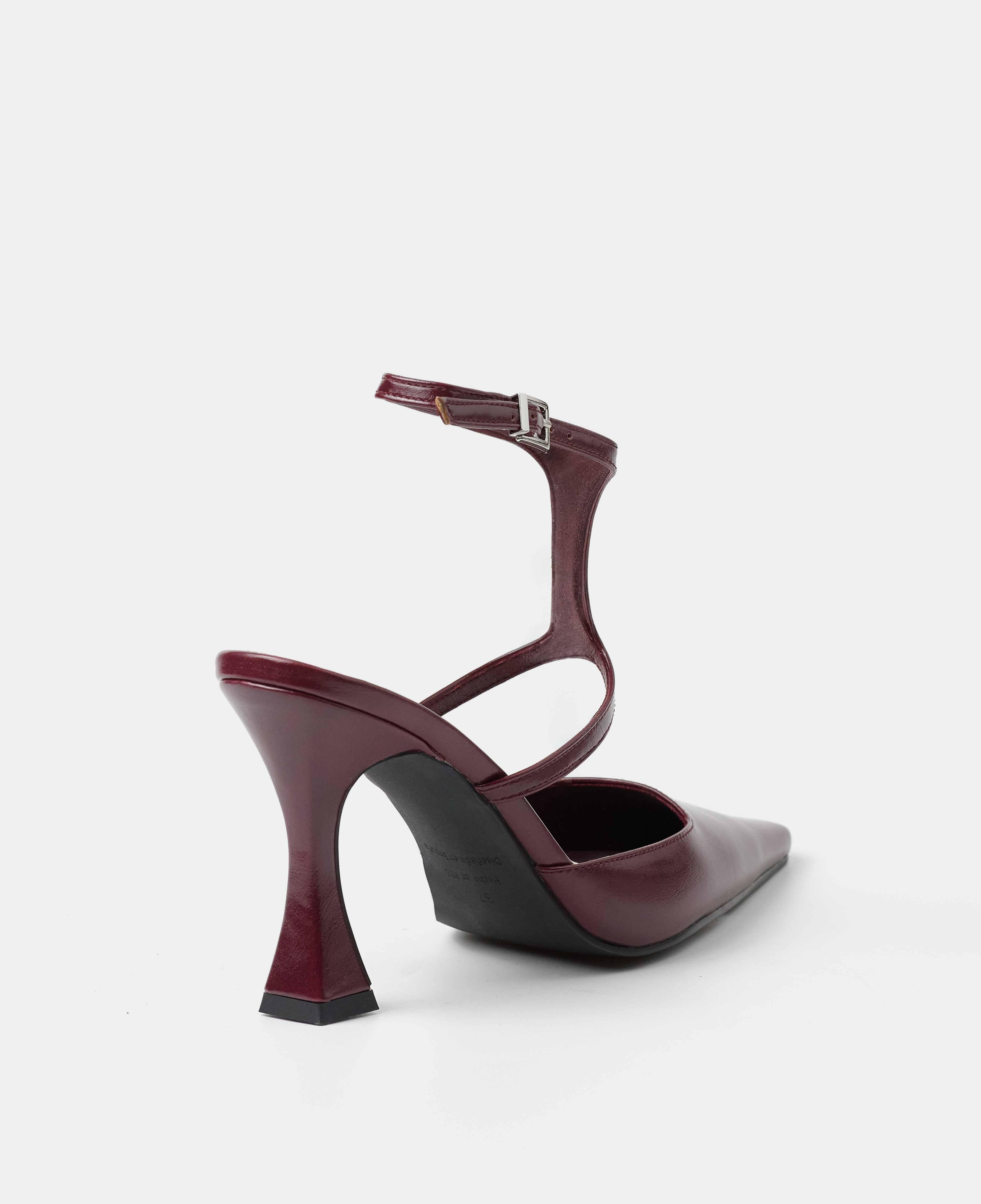 Zapatos de salón cerrados con pulsera al tobillo y detalle de tira frontal - Mim - Burdeos Burdeos-3