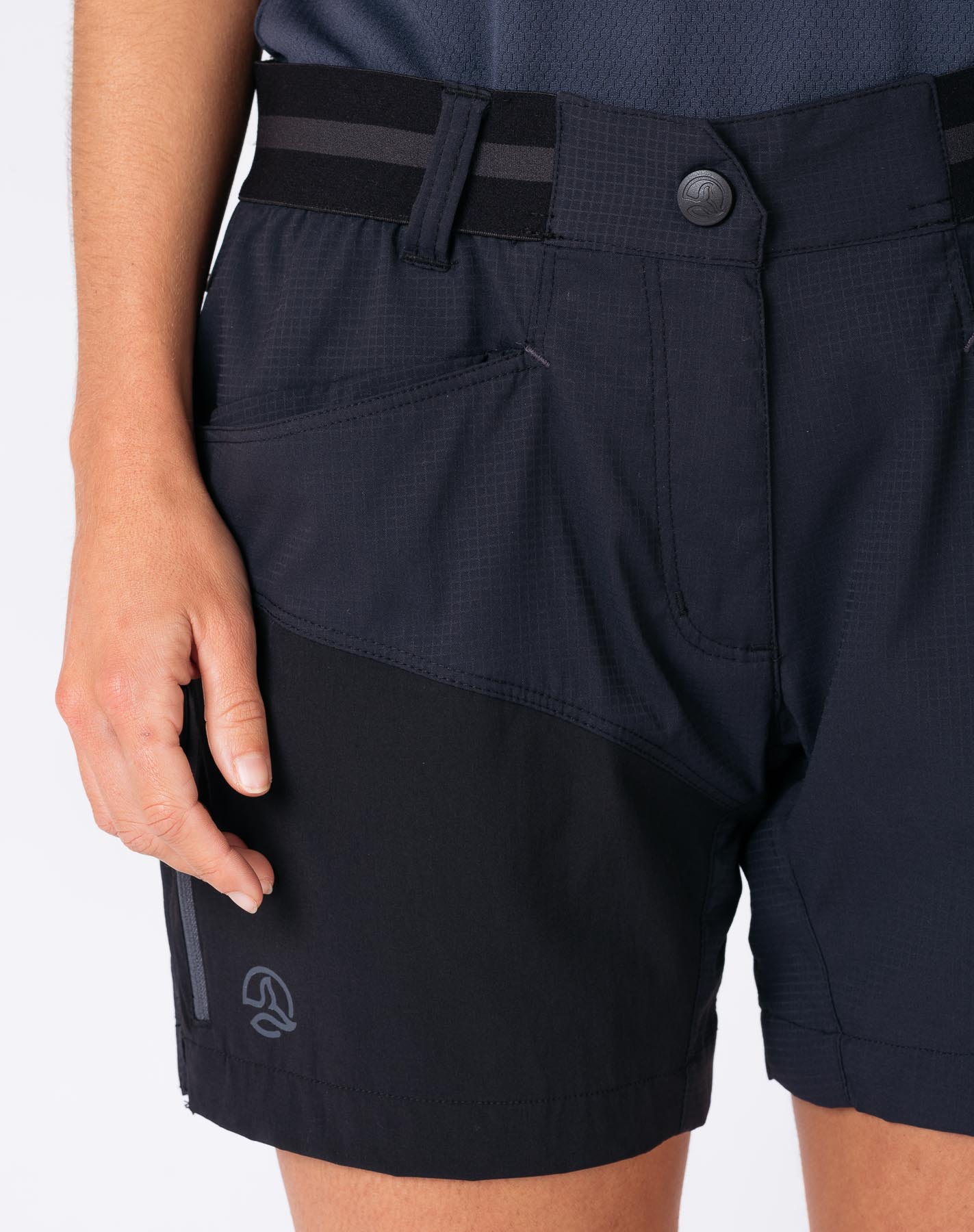 Bermuda de mujer Elida Sht W Ternua - Negro Negro-6