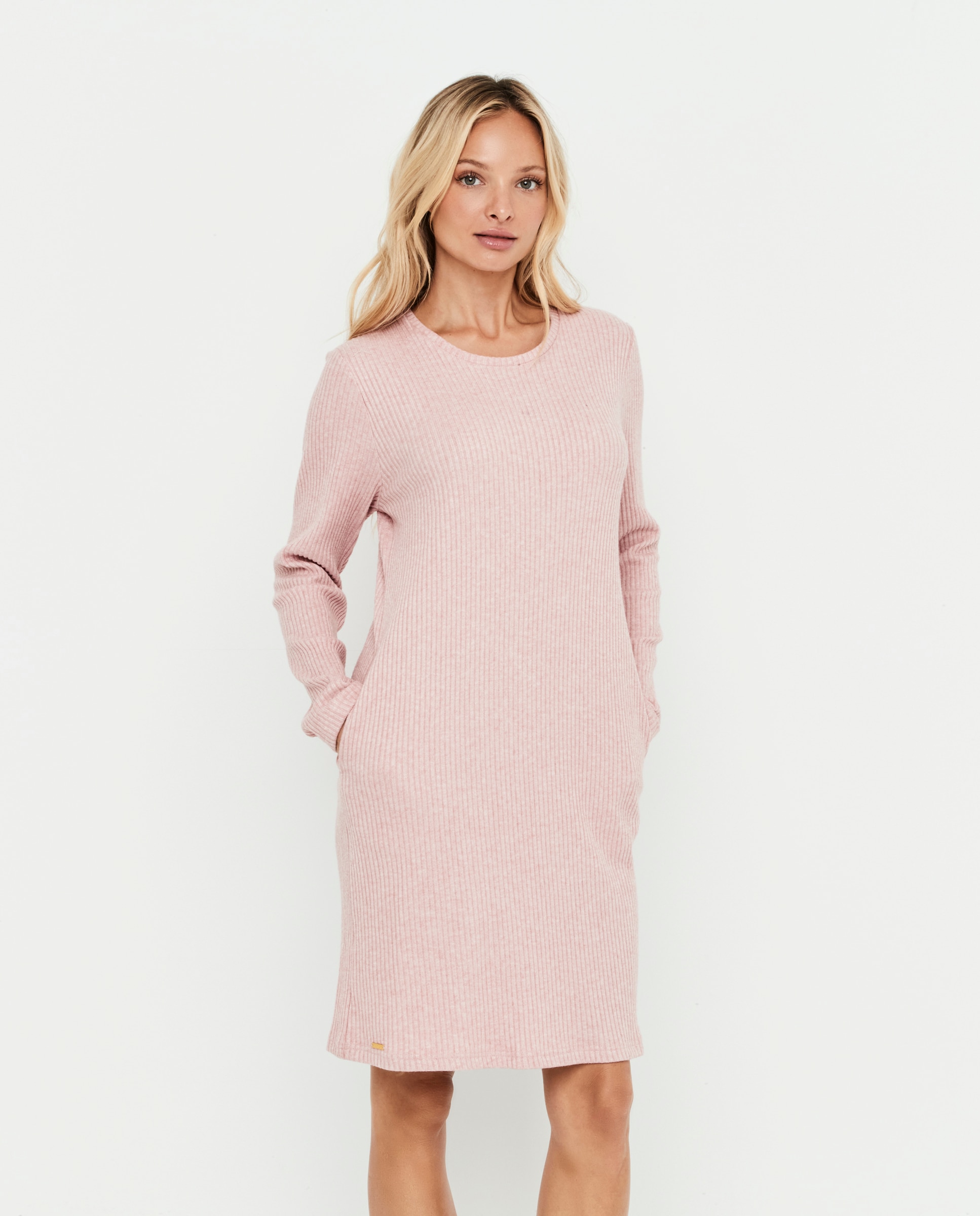 Camisón de mujer cuello redondo, manga larga - Selmark - Rosa claro Rosa claro-1