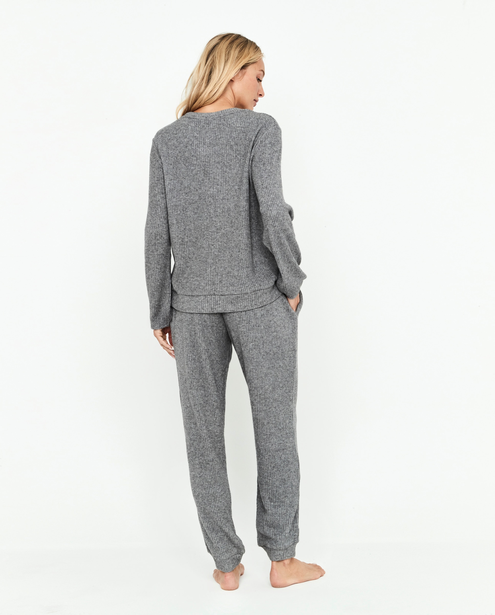Pijama de mujer dos piezas, cuello redondo, manga larga - Selmark - Gris Gris-2