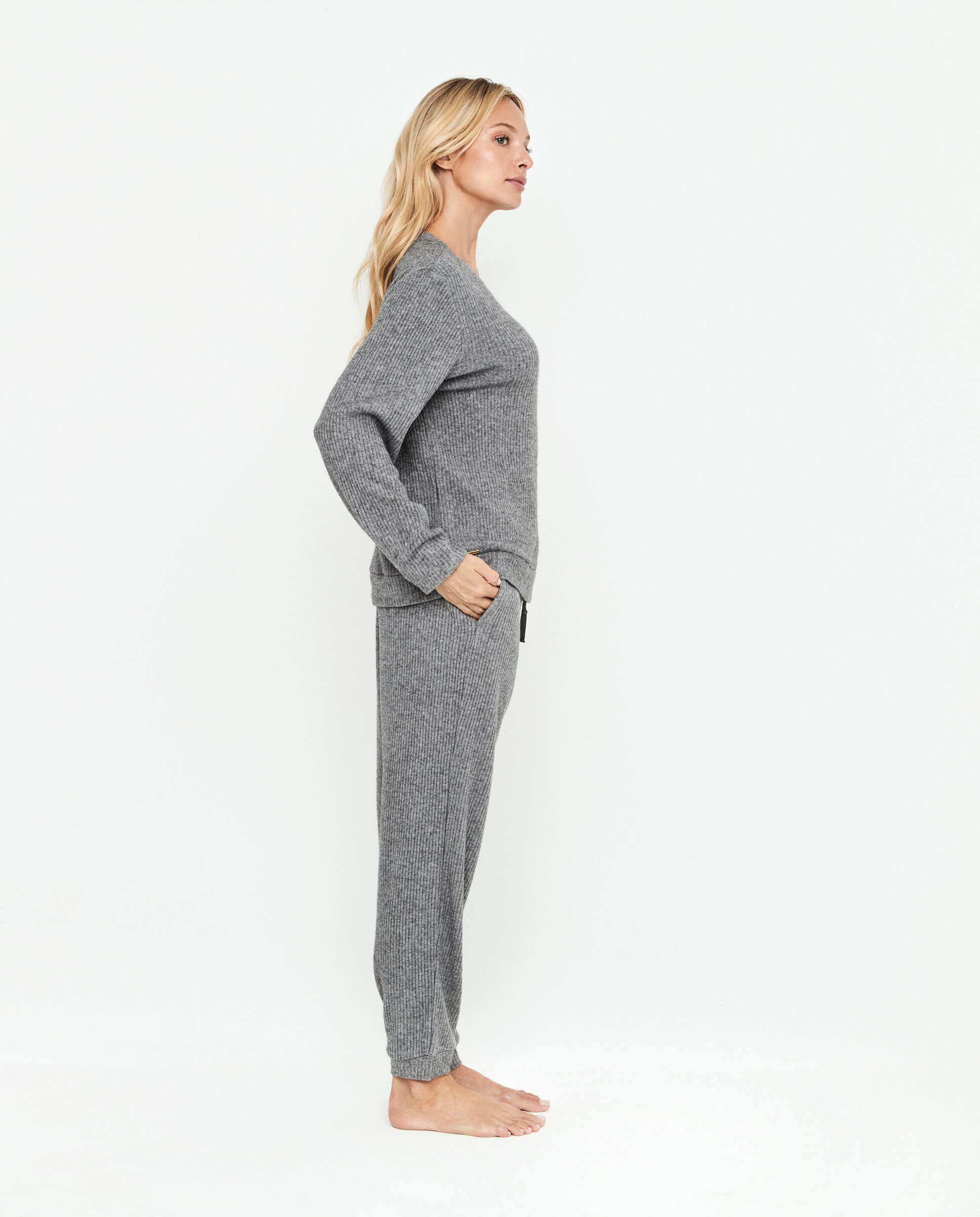 Pijama de mujer dos piezas, cuello redondo, manga larga - Selmark - Gris Gris-4
