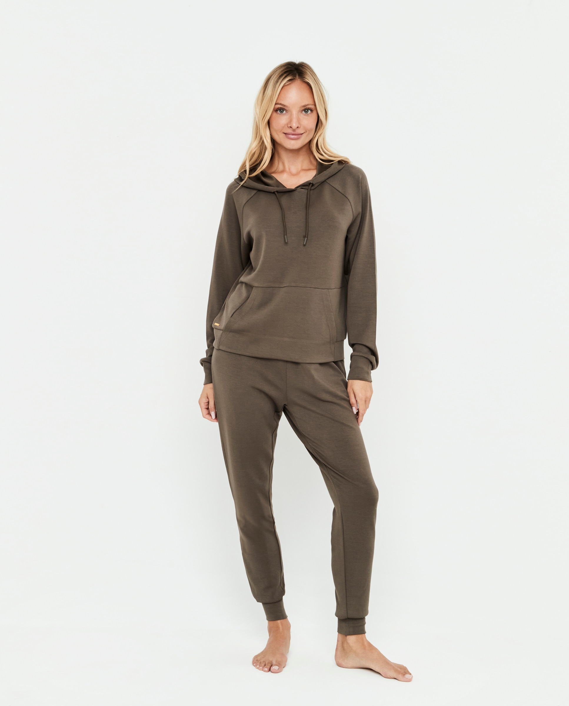 Conjunto de mujer, sudadera con capucha y pantalón - Selmark - Kaki Kaki-1