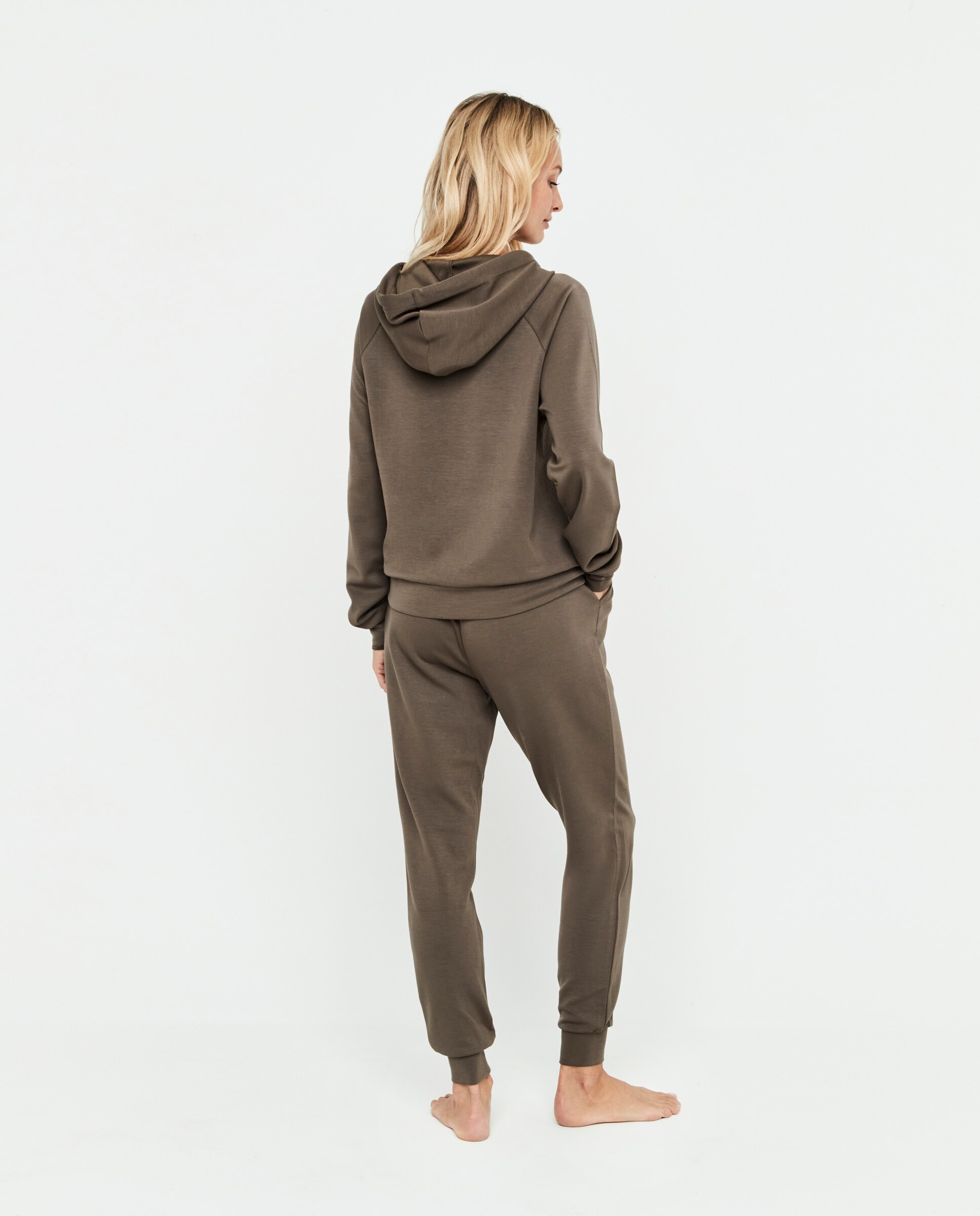 Conjunto de mujer, sudadera con capucha y pantalón - Selmark - Kaki Kaki-2