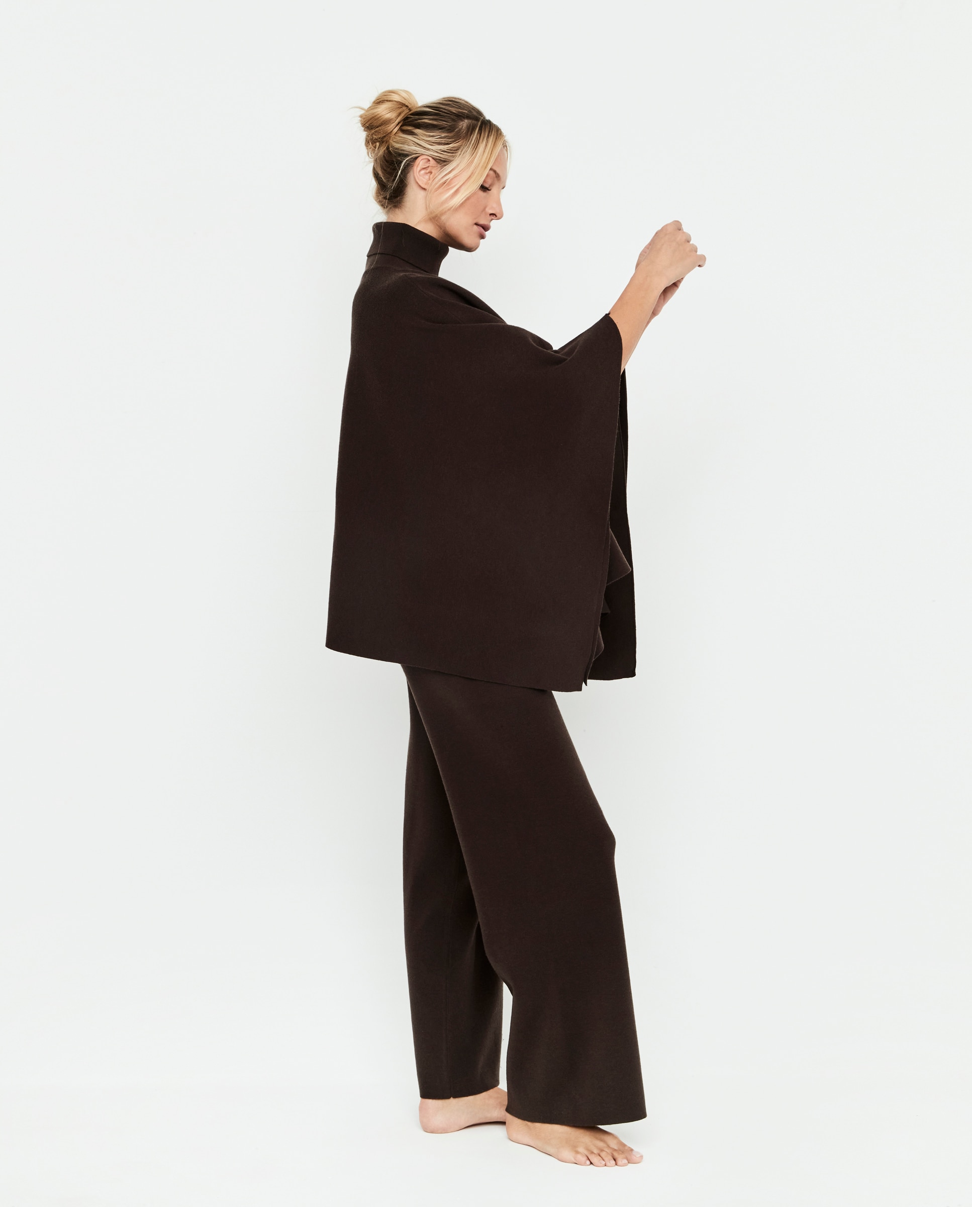 Chaqueta de mujer de punto, dos piezas, poncho cuello alto - Selmark - Marrón oscuro Marrón oscuro-6