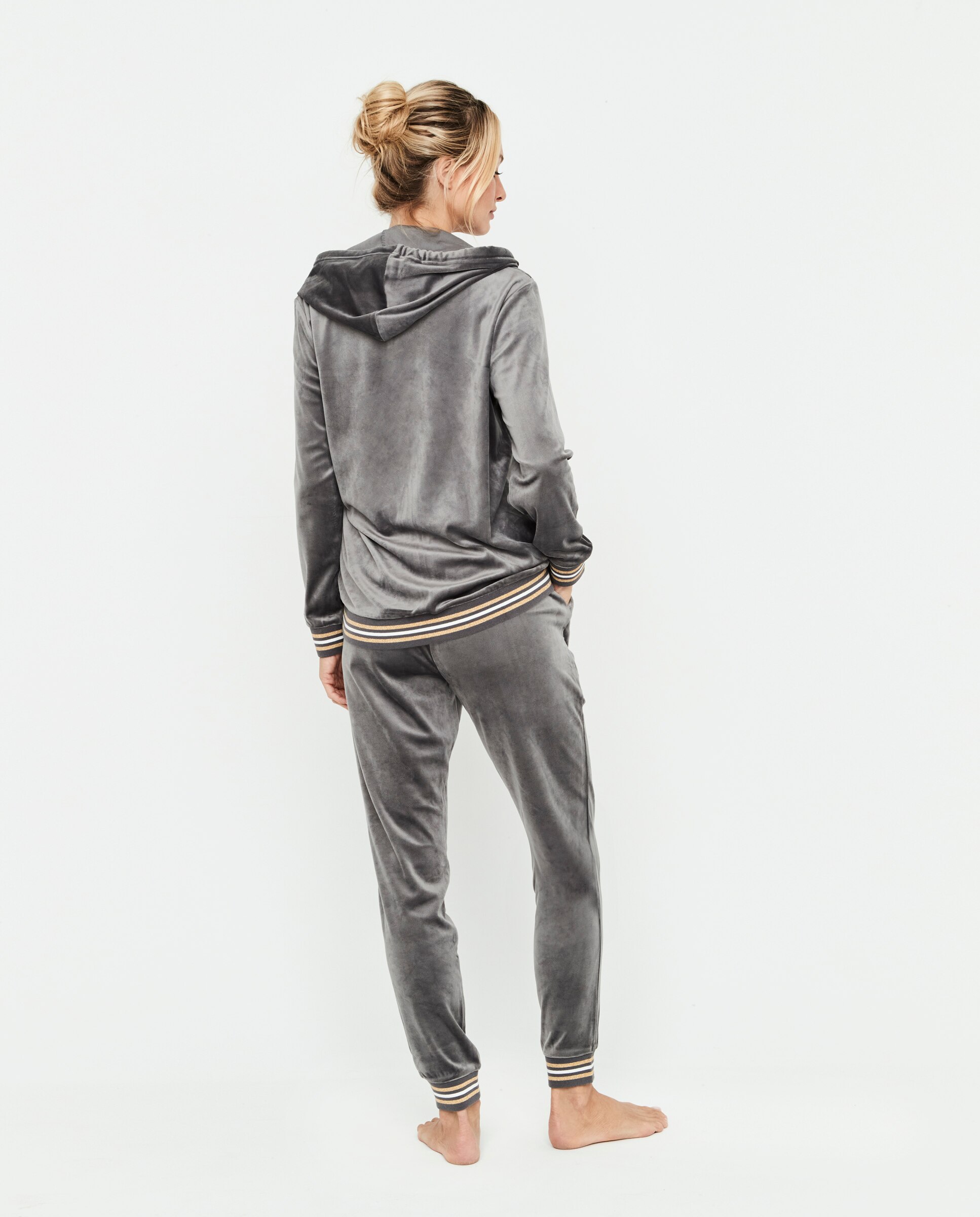 Conjunto de mujer, terciopelo, chaqueta con capucha, cremallera, bolsillos, y pantalón - Selmark - Gris oscuro metalizado Gris oscuro metalizado-2
