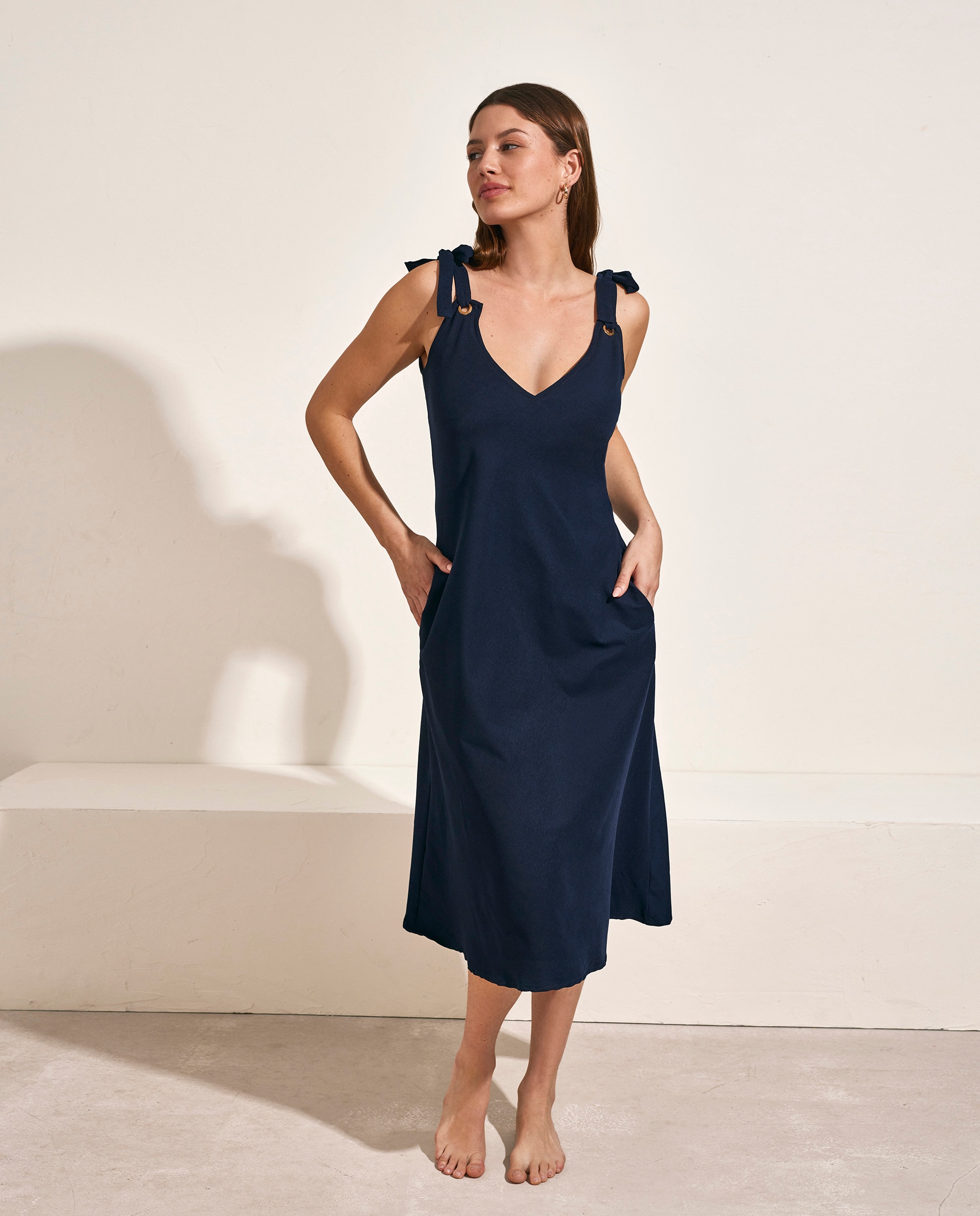Selmark - Vestido largo ojales.