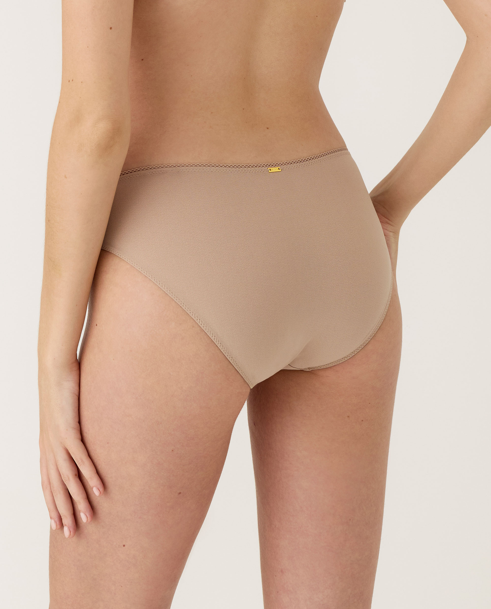 Braga bikini clásica de mujer, con encaje en delantero - Selmark - Piel Piel-2