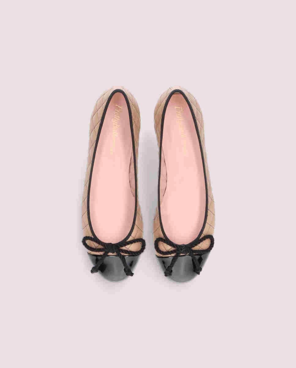 Bailarinas con tacón gretschen de mujer en napa acolchada con puntera de charol - Pretty Ballerinas - Beige Beige-2