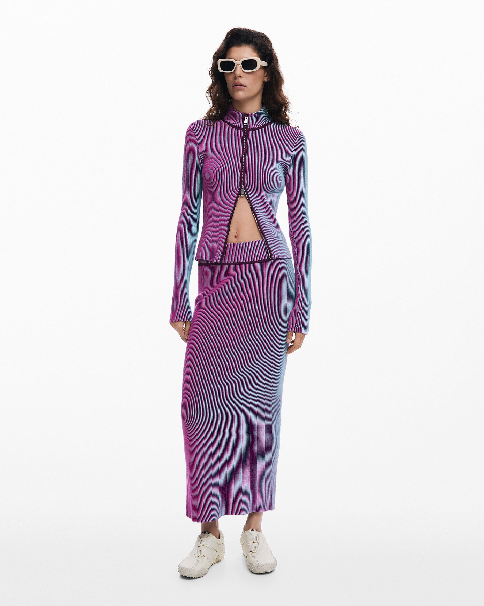 Desigual - Cárdigan de mujer cremallera rayas verticales.