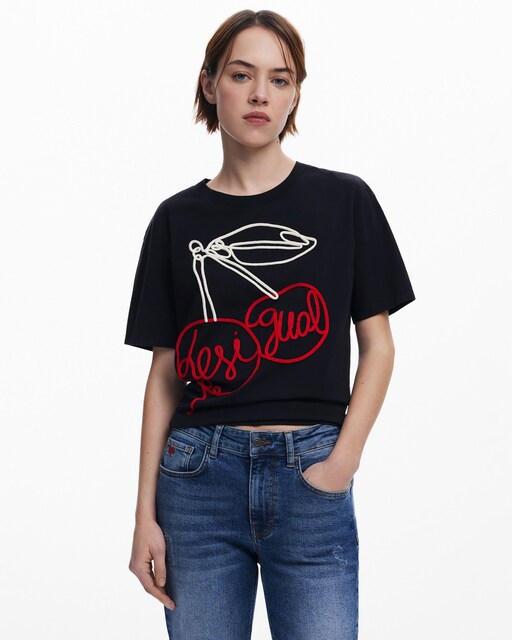 Imagen 0 de Camiseta de mujer cordón cerezas