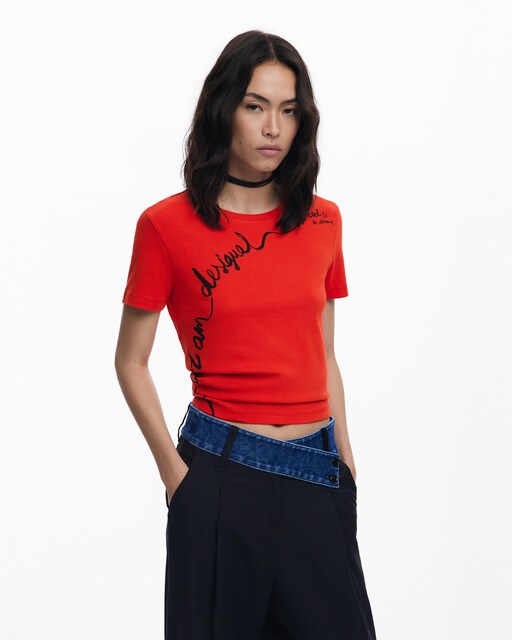 Imagen 0 de Camiseta de mujer frase bordada