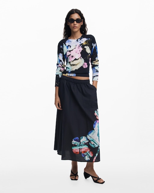 Imagen 0 de Falda diseñada por Mr Christian Lacroix