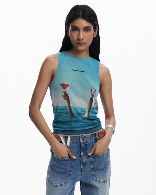Imagen 0 de Camiseta de mujer nadadora mar