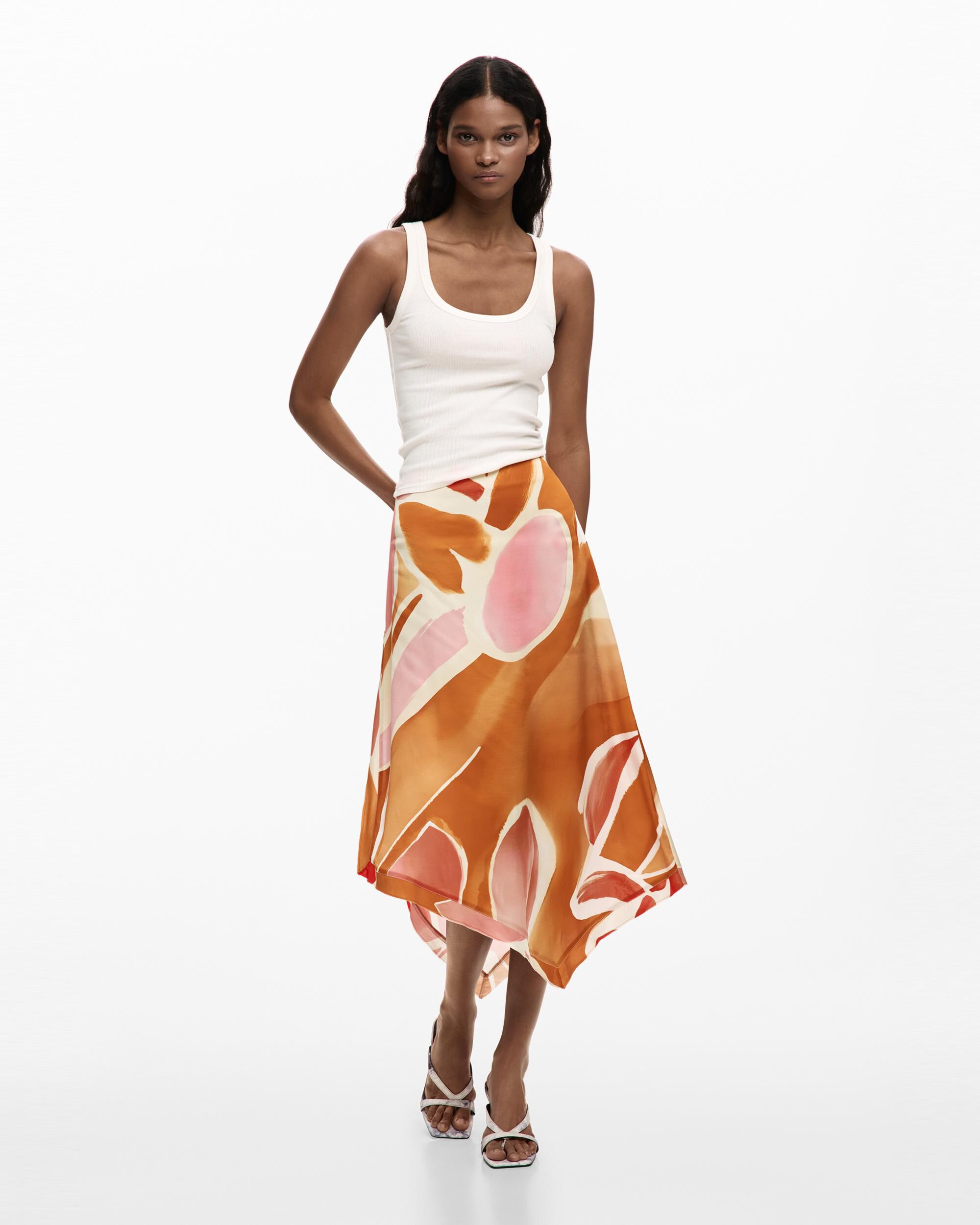 Desigual - Midi asimétrico pétalos.