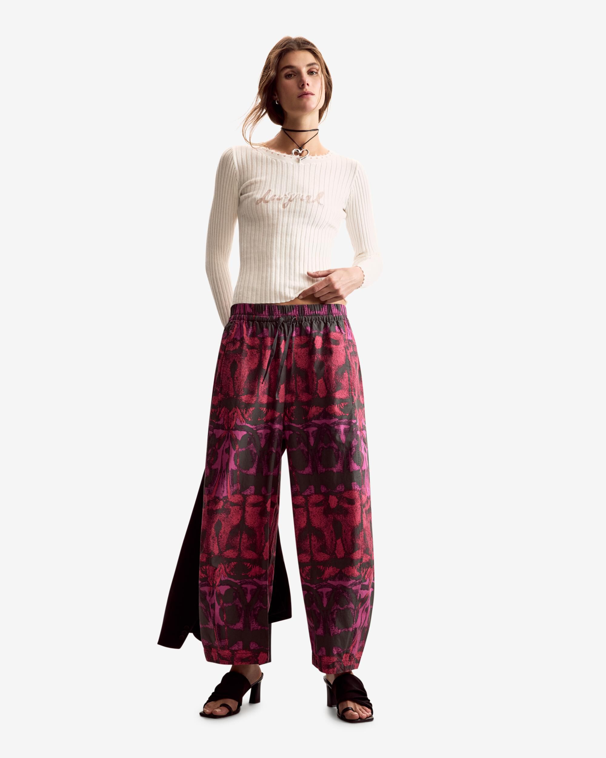 Desigual - Pantalón de mujer ancho diseñado por mr christian.