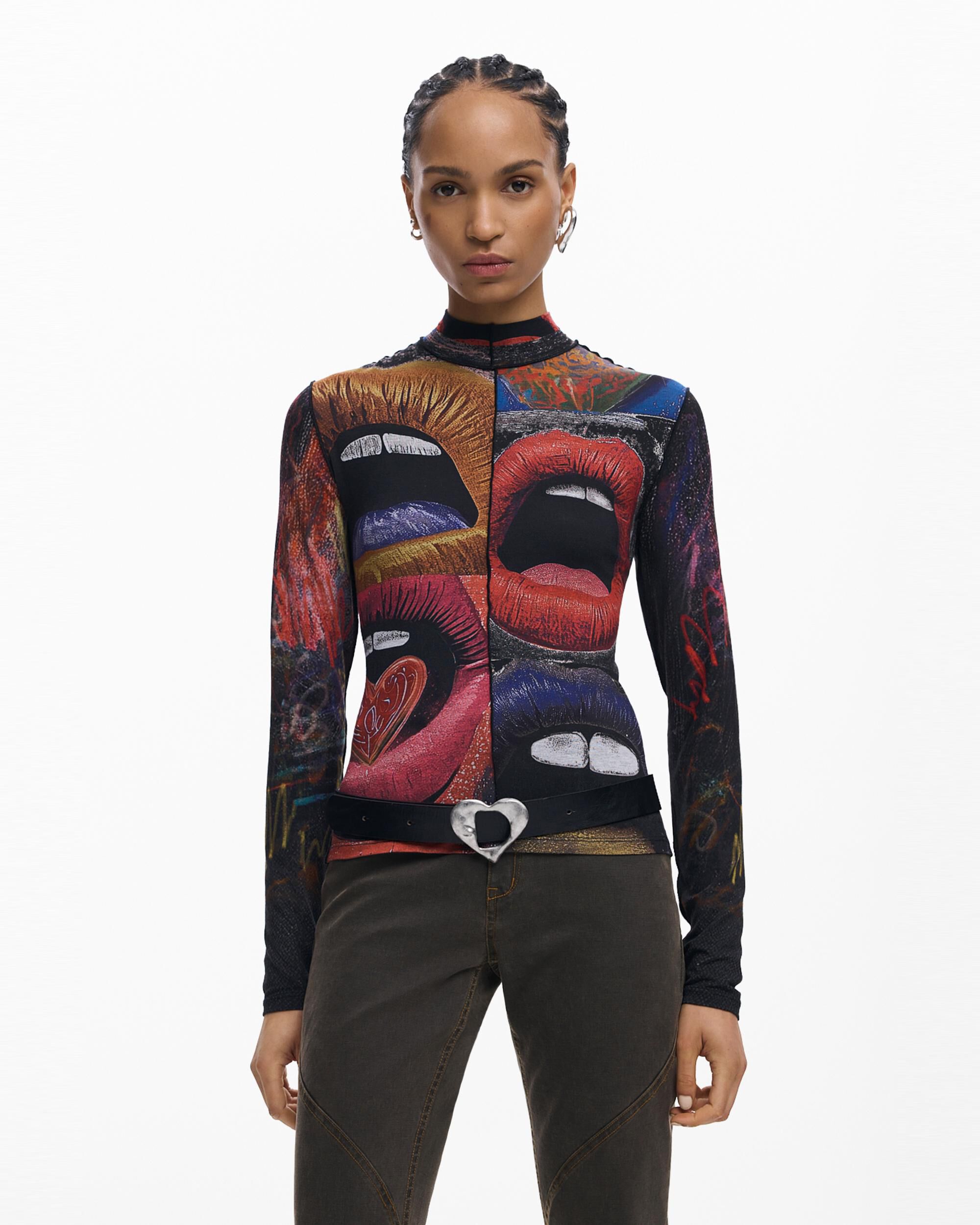 Desigual - Camiseta de mujer manga larga cuello alto.
