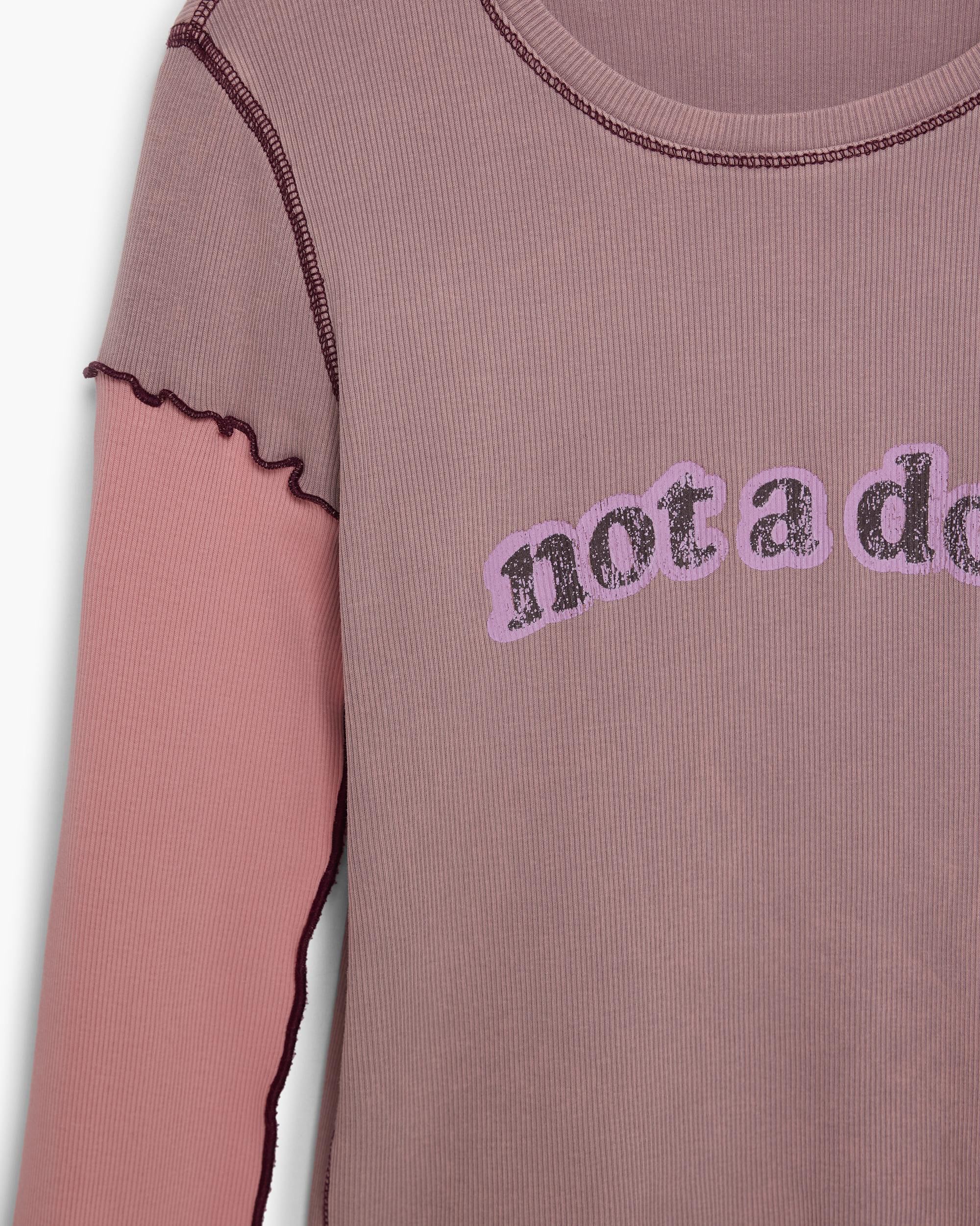 Camiseta de mujer not a doll - Desigual - Rosa Rosa-2
