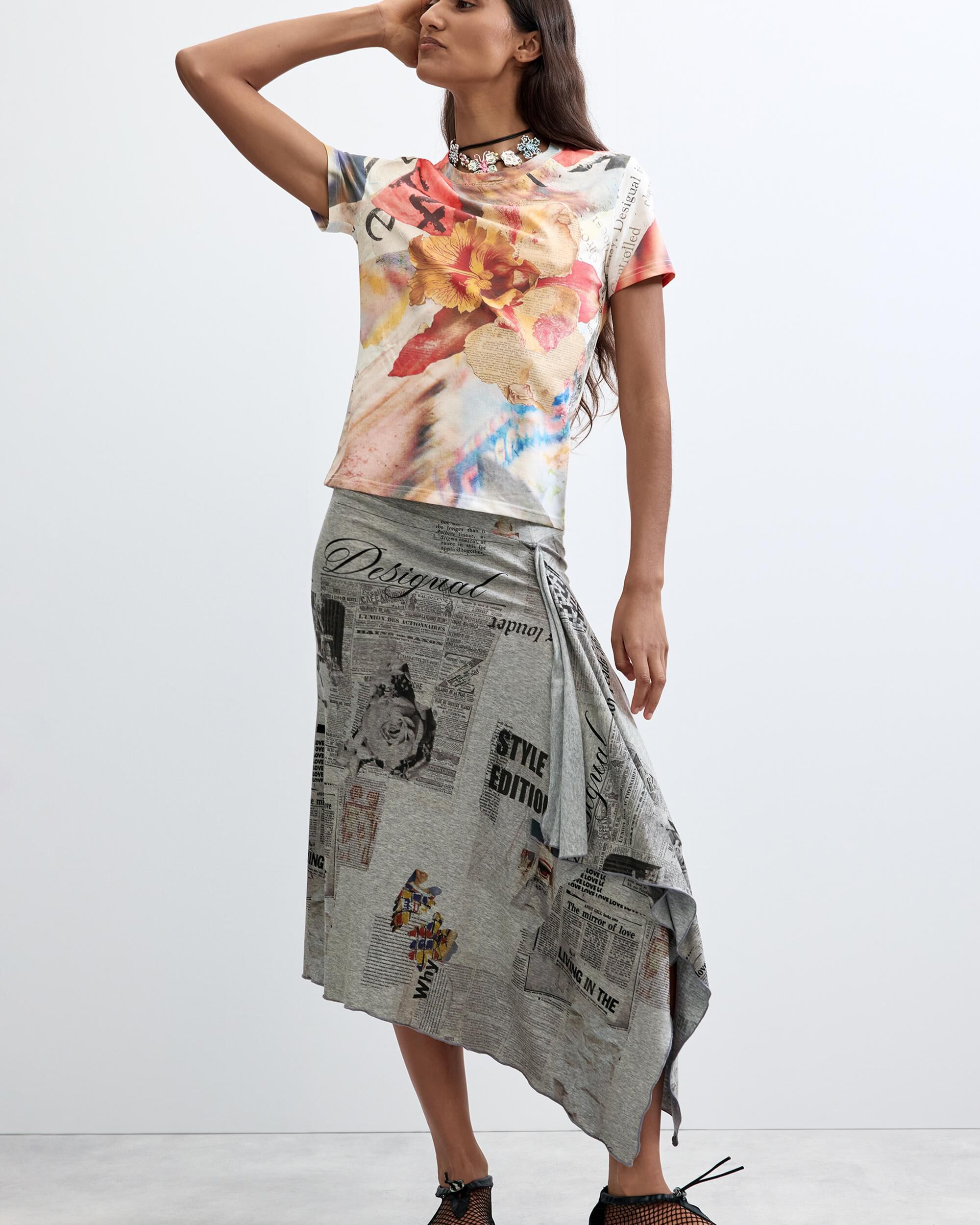 Camiseta de mujer estampada flores - Desigual - Rosa Rosa-2