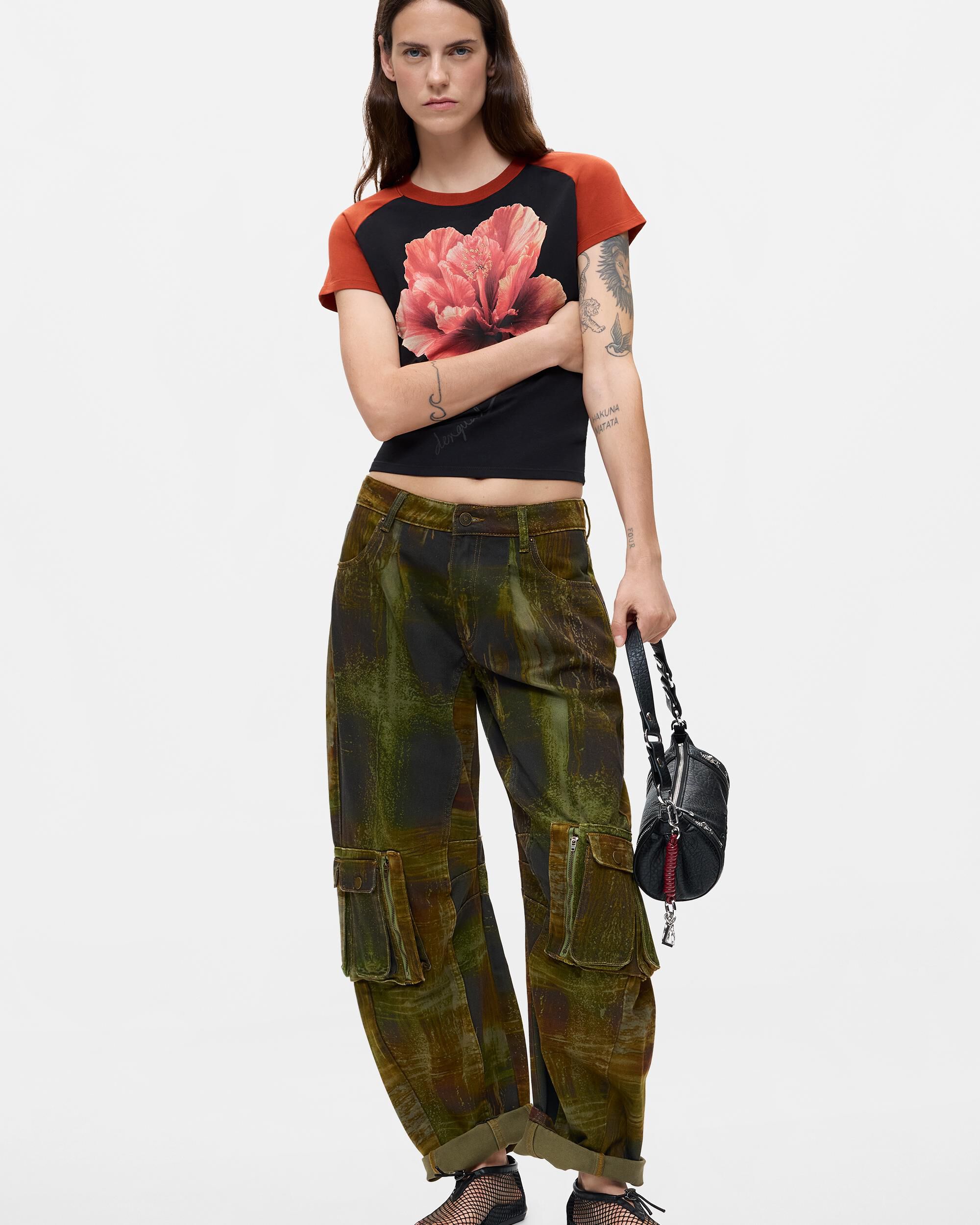 Camiseta de mujer manga corta estampada - Desigual - Negro Negro-2