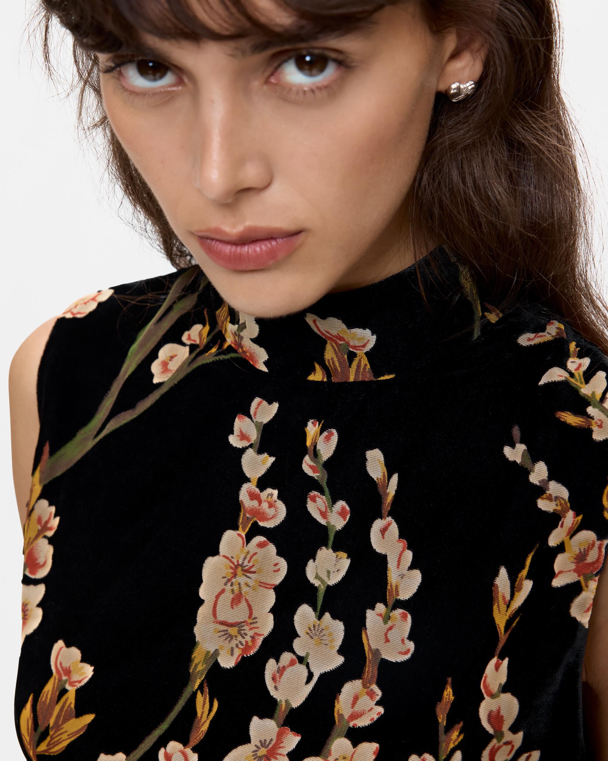 Blusa de mujer estampada flores - Desigual - Negro Negro-4