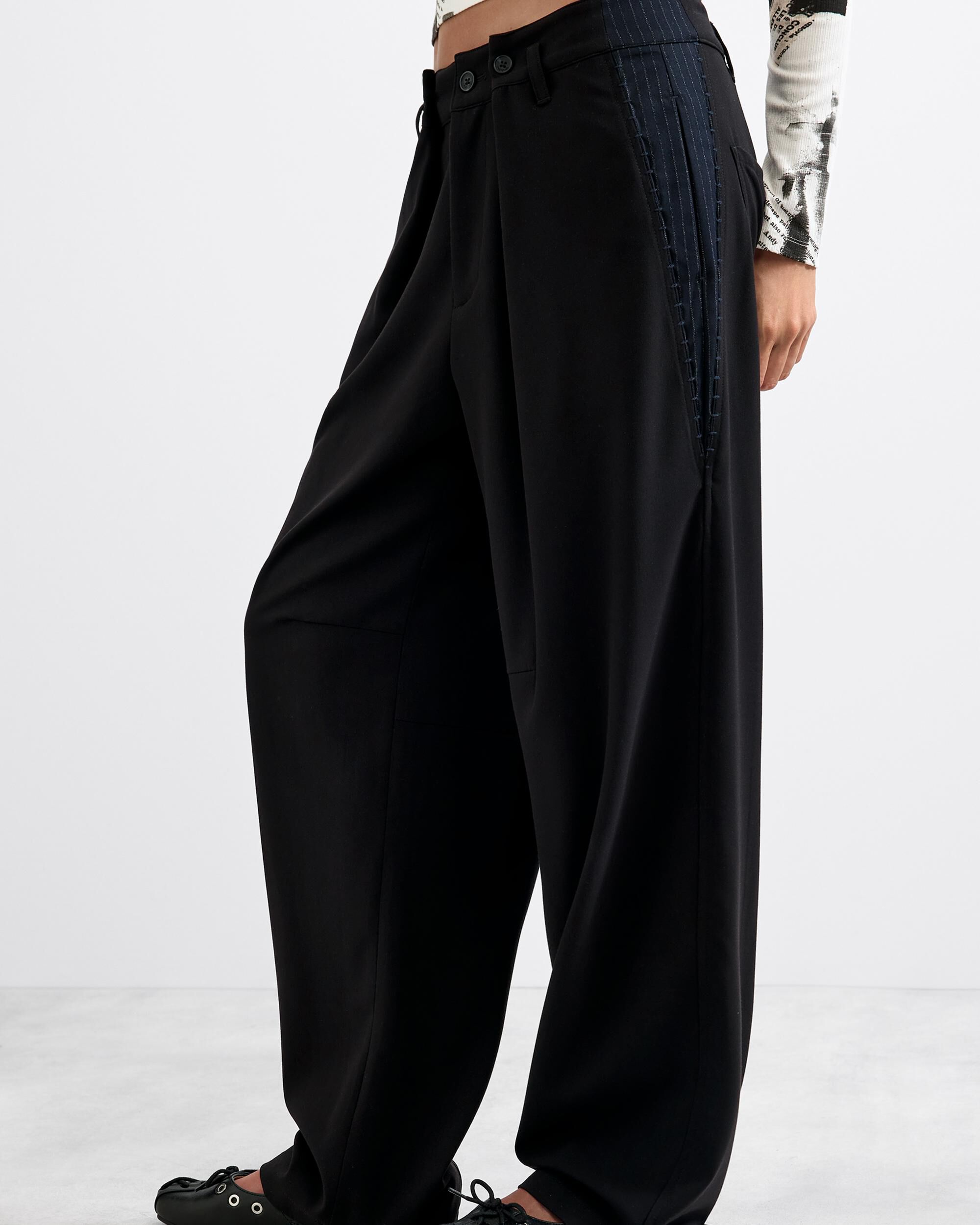 Pantalón de mujer largo recto - Desigual - Negro Negro-2