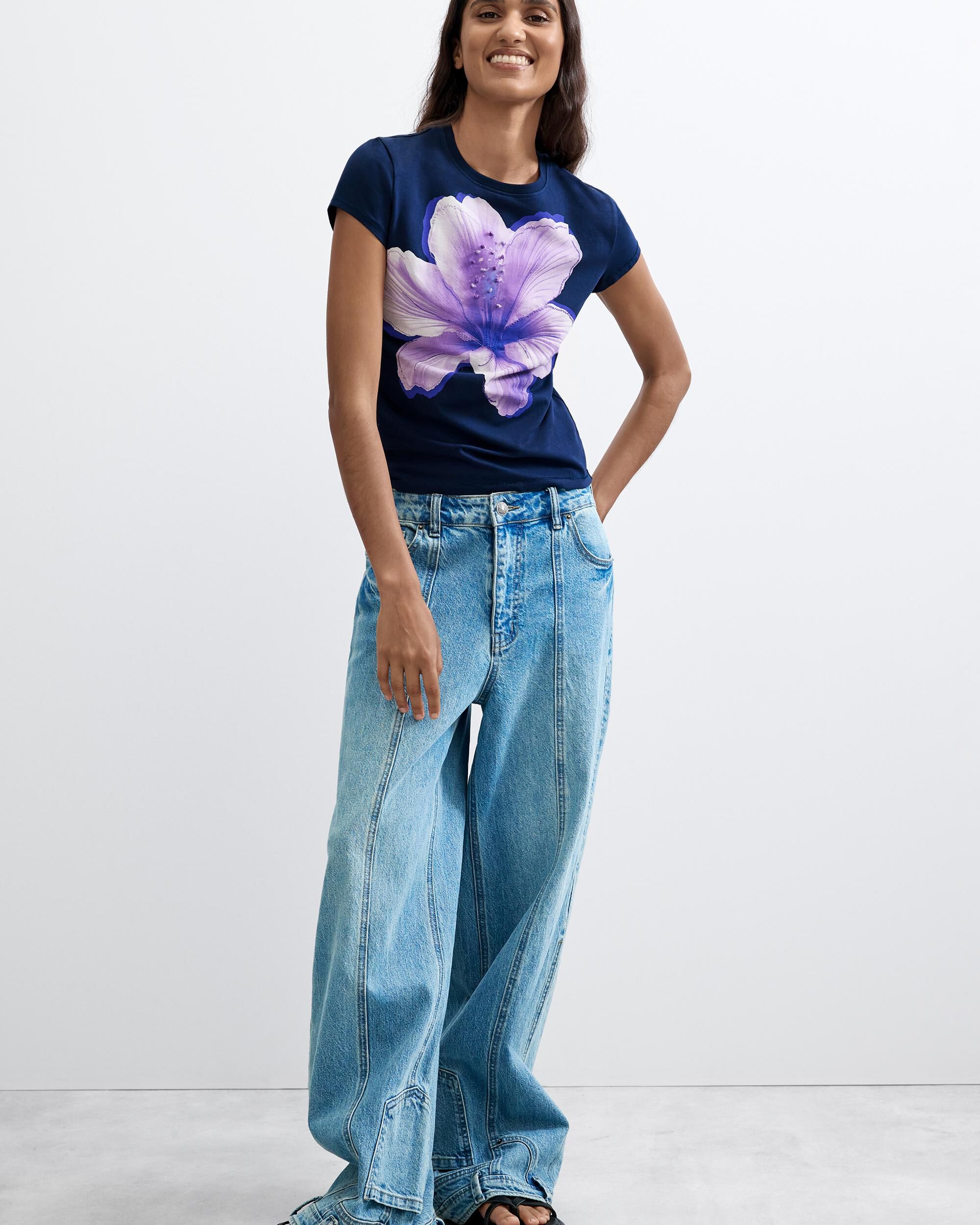 Camiseta de mujer estampado floral - Desigual - Azul Azul-2