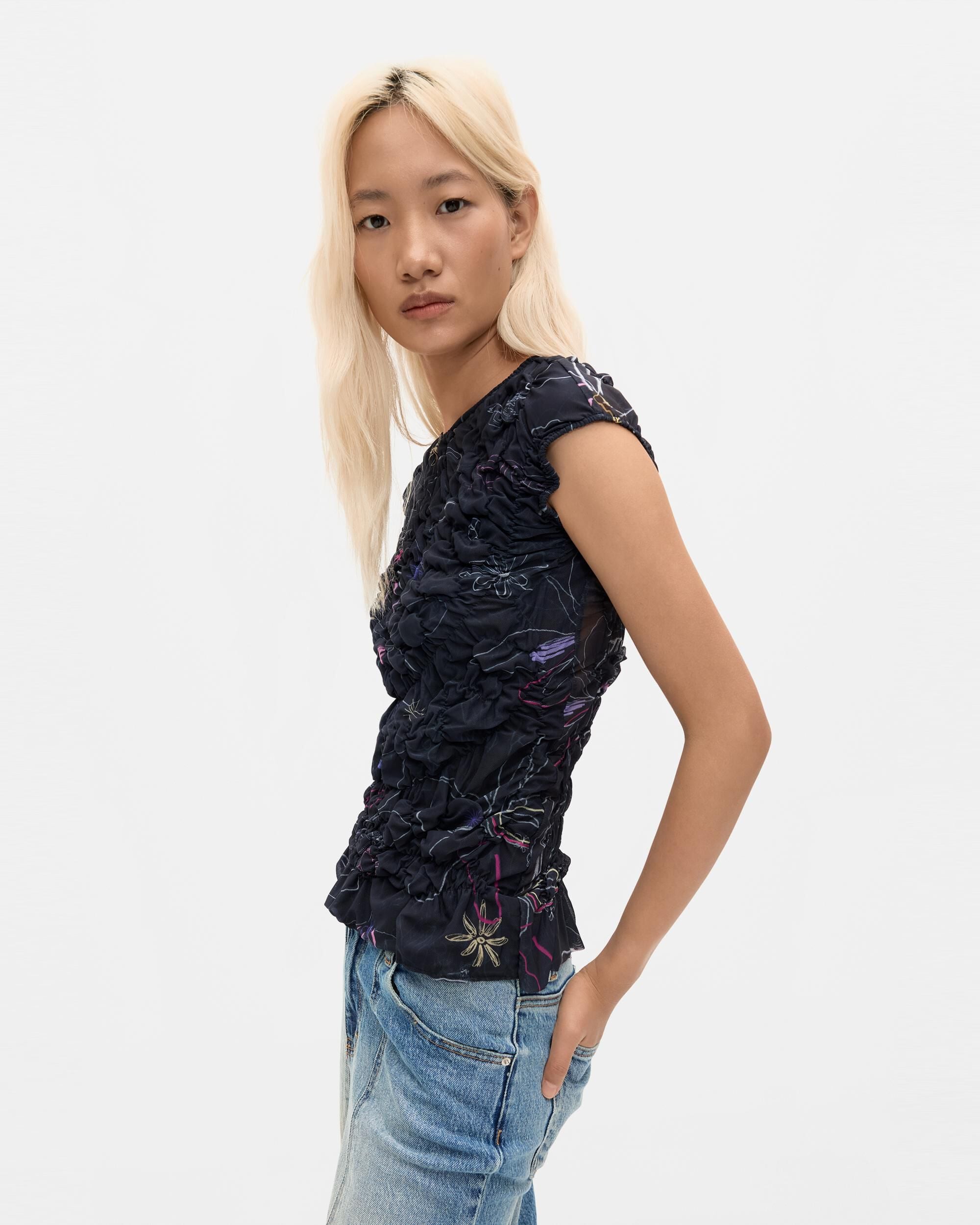 Camiseta de mujer punto floral - Desigual - Negro Negro-1