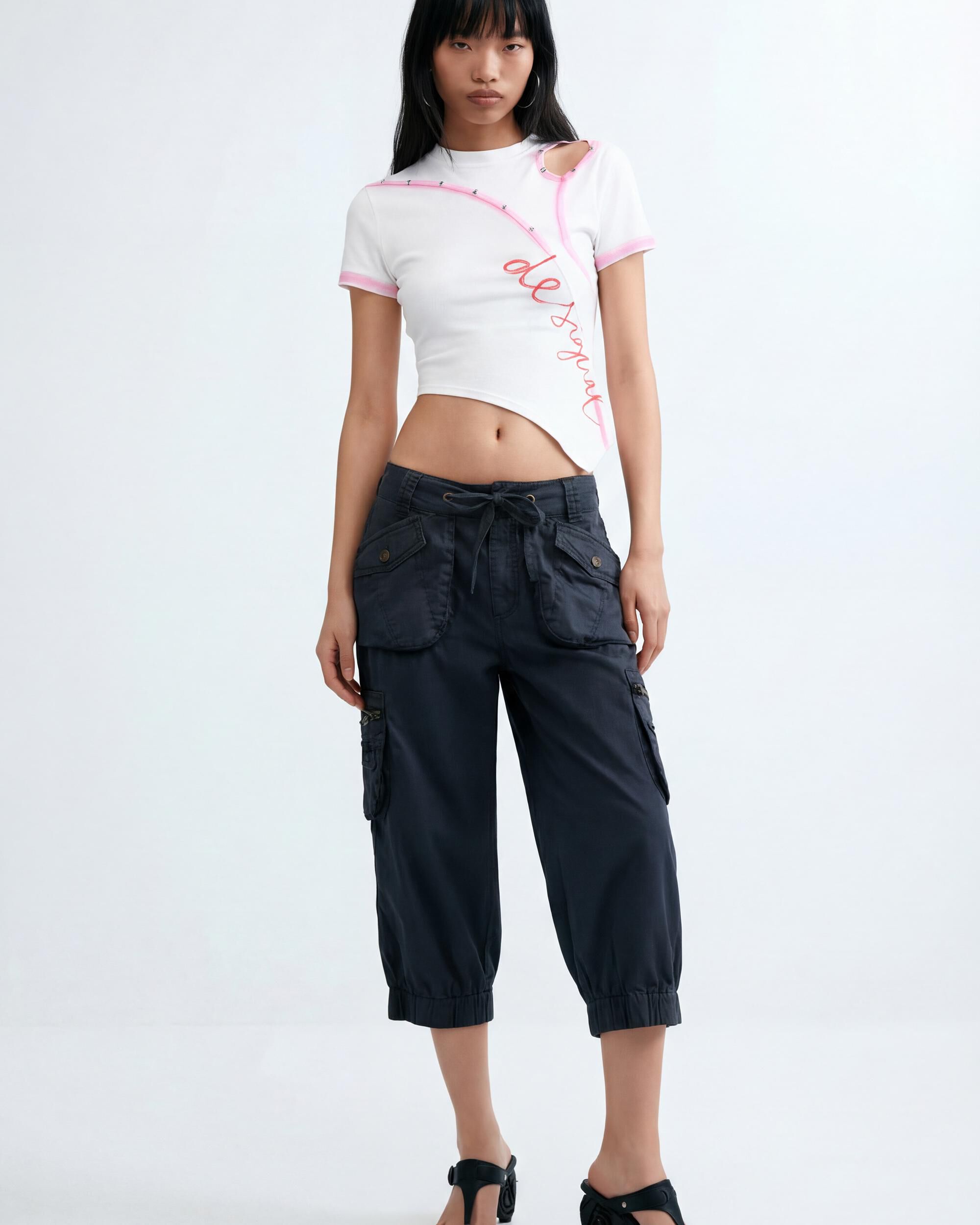 Desigual - Pantalón de mujer cargo 100% algodón.