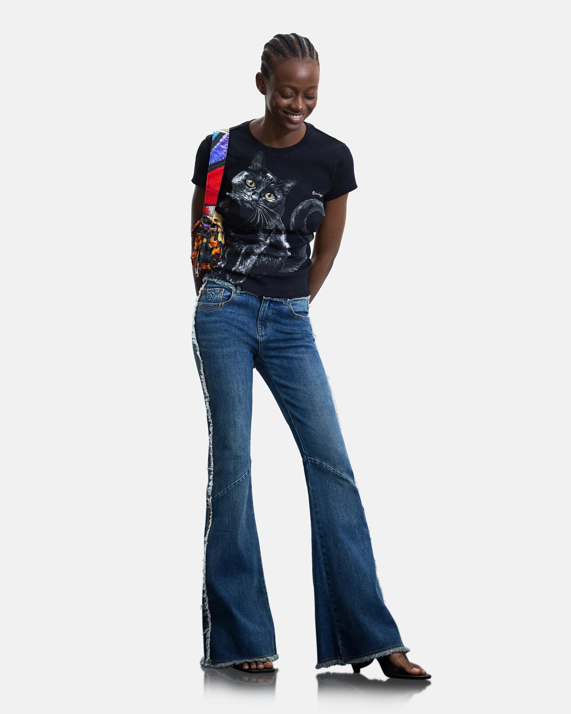 Camiseta de mujer estampada 100% algodón - Desigual - Negro Negro-2