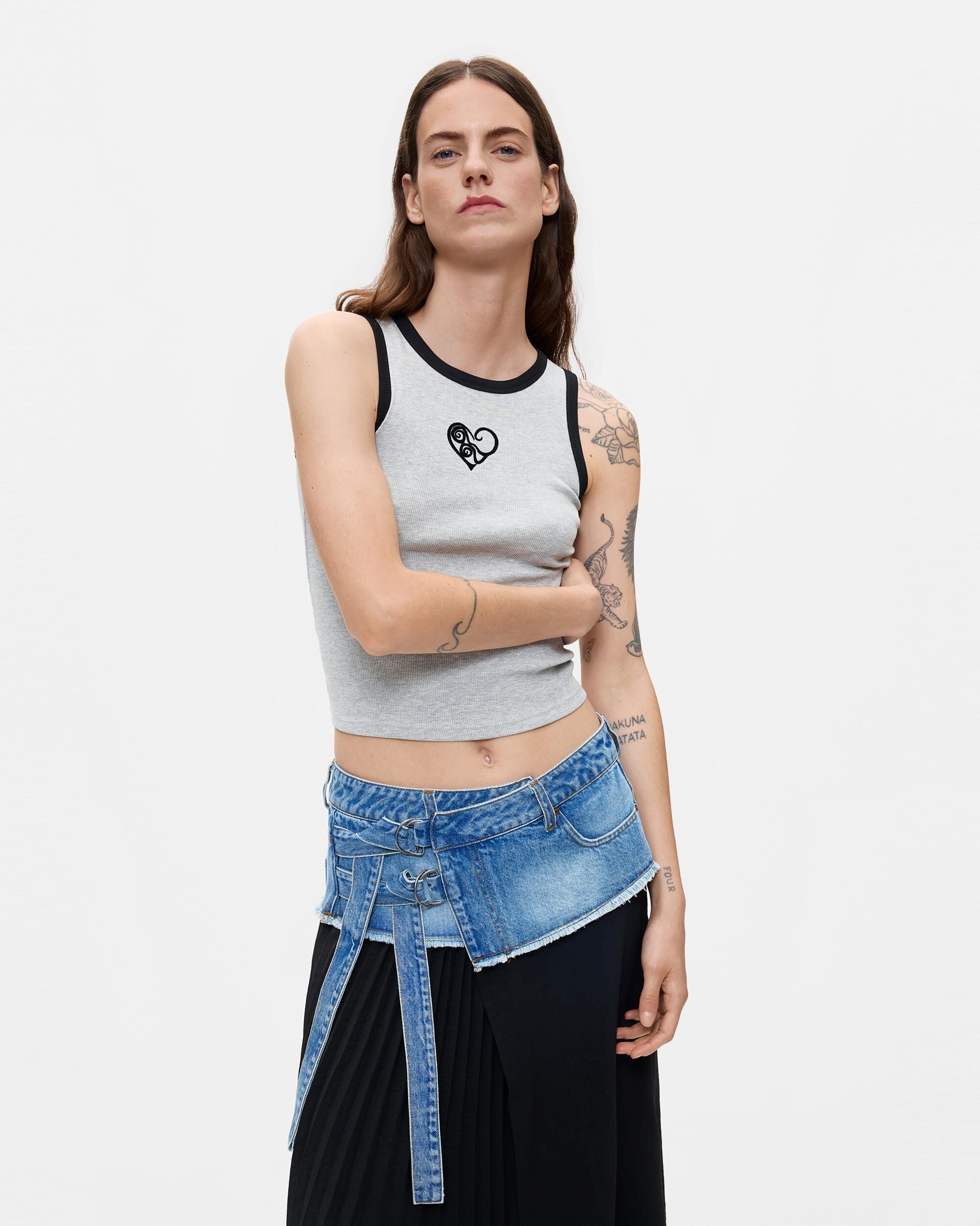 Camiseta de mujer sin mangas 100% algodón - Desigual - Gris Gris-1