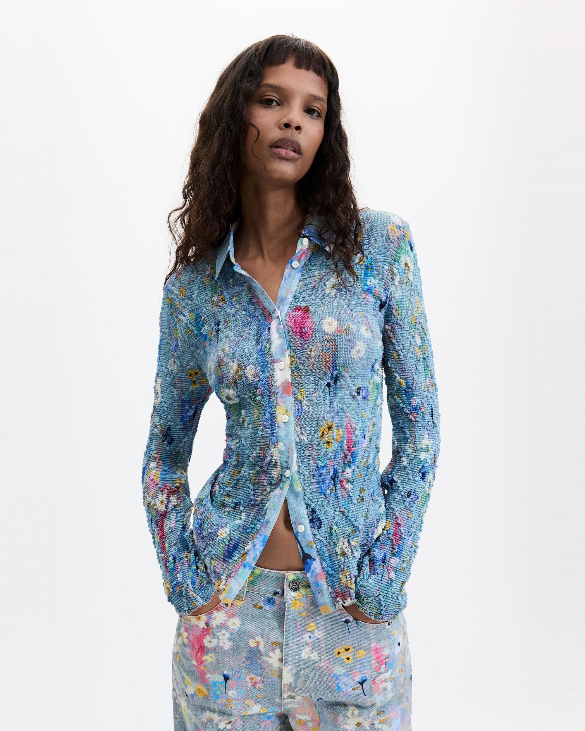 Camisa de mujer estampada floral - Desigual - Negro Negro-1
