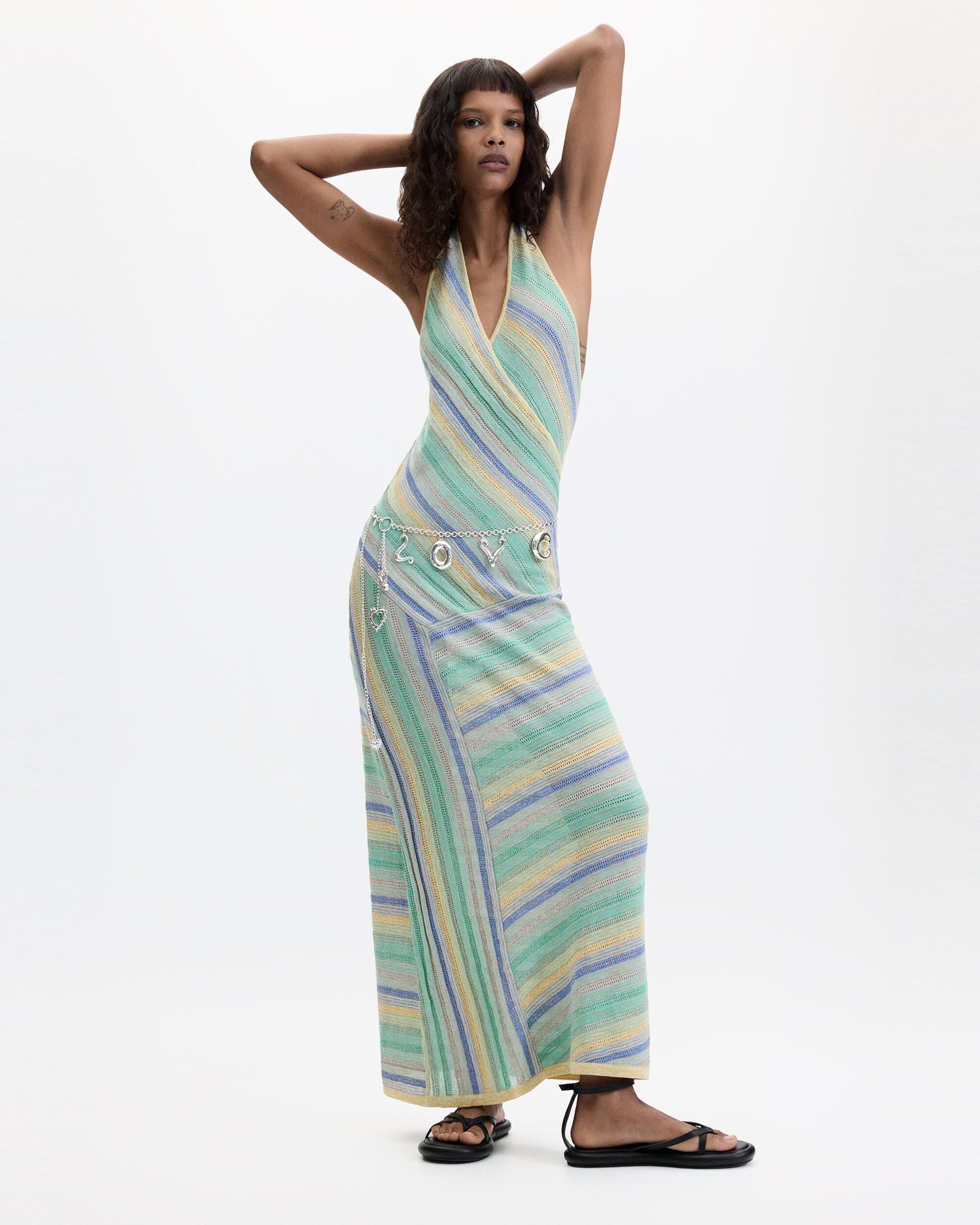 Vestido punto sin mangas