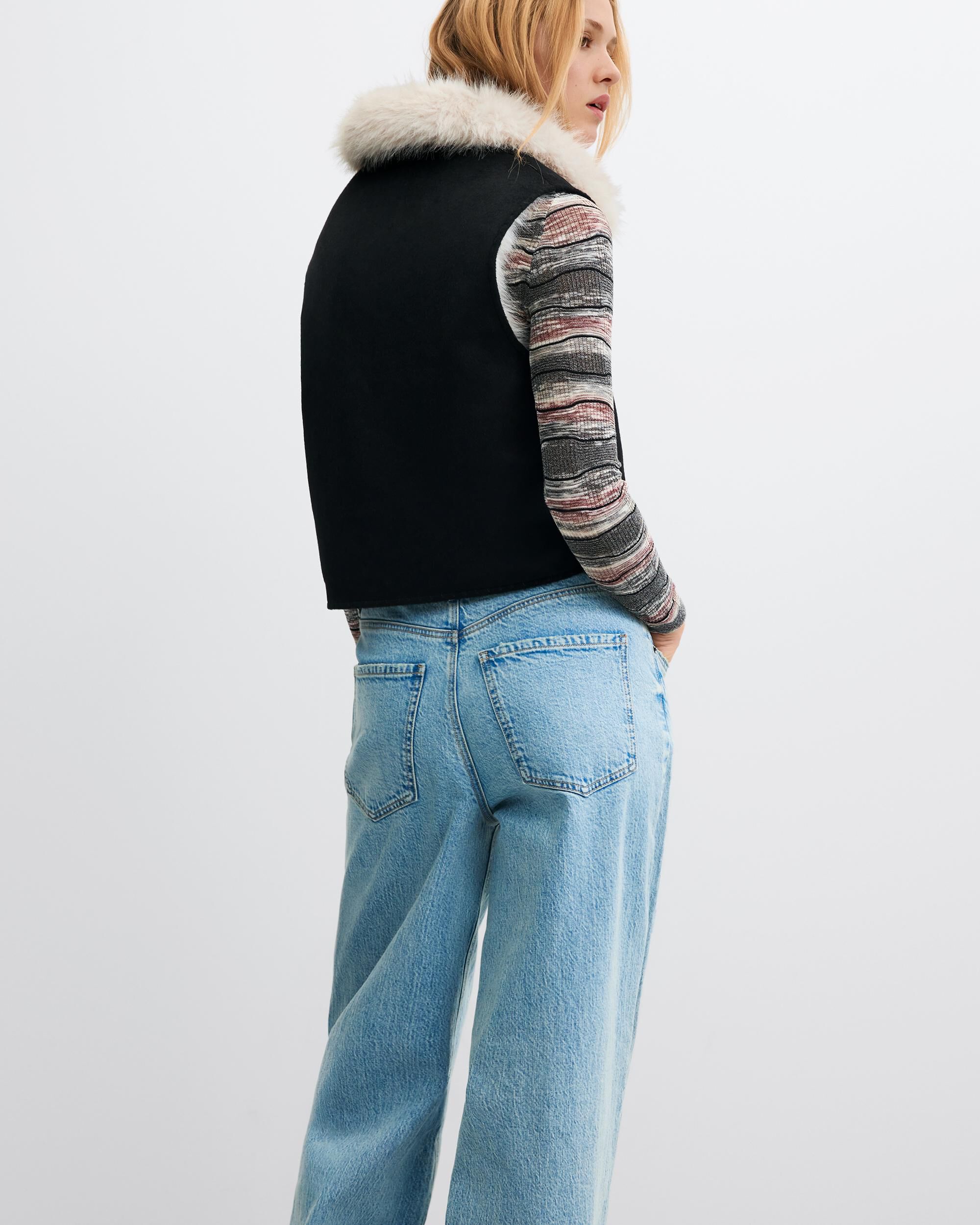Chaleco de mujer pelo reversible - Desigual - Negro Negro-3