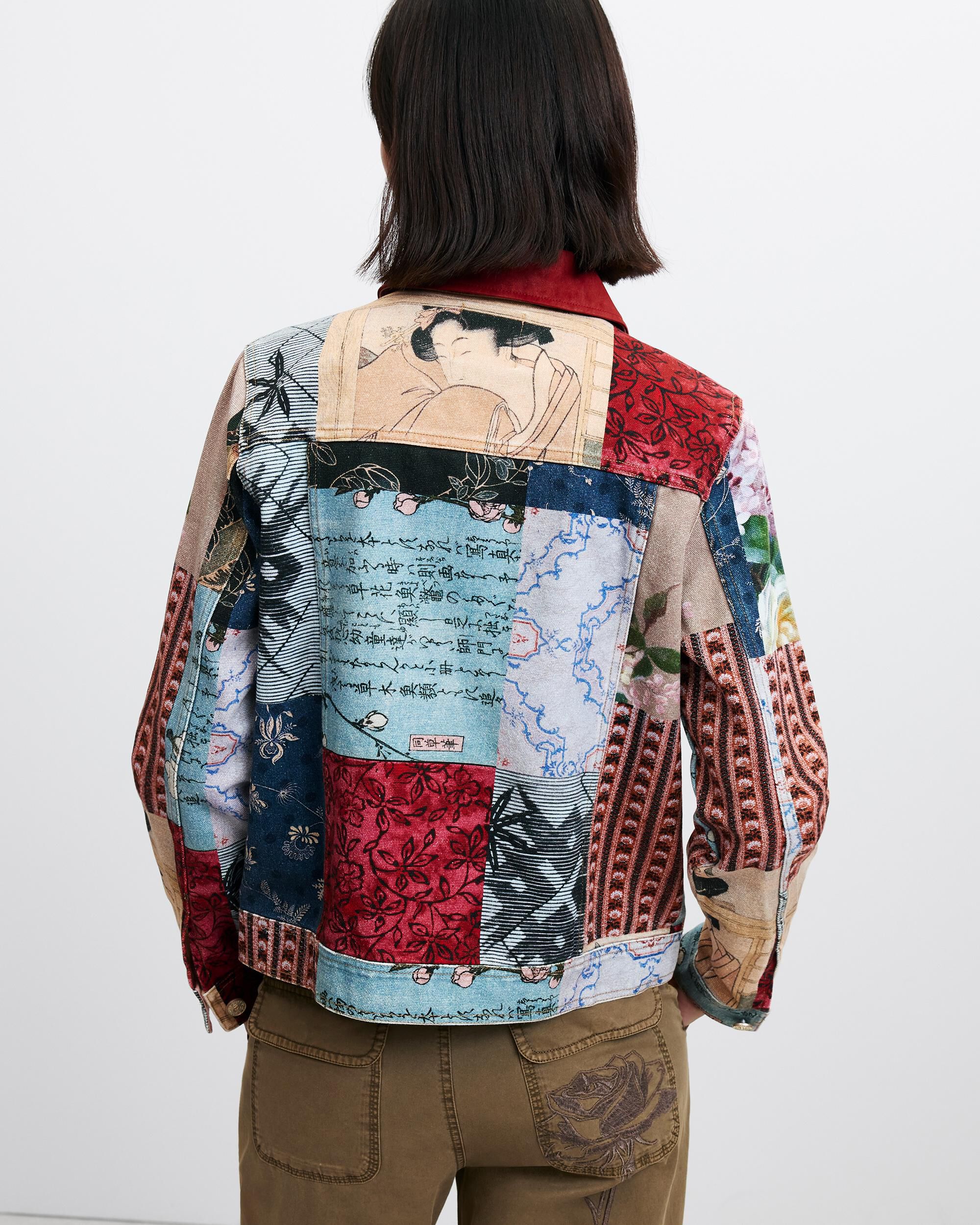 Imagen 3 de Chaqueta de mujer regular patchwork algodón - Desigual - Rojo Rojo