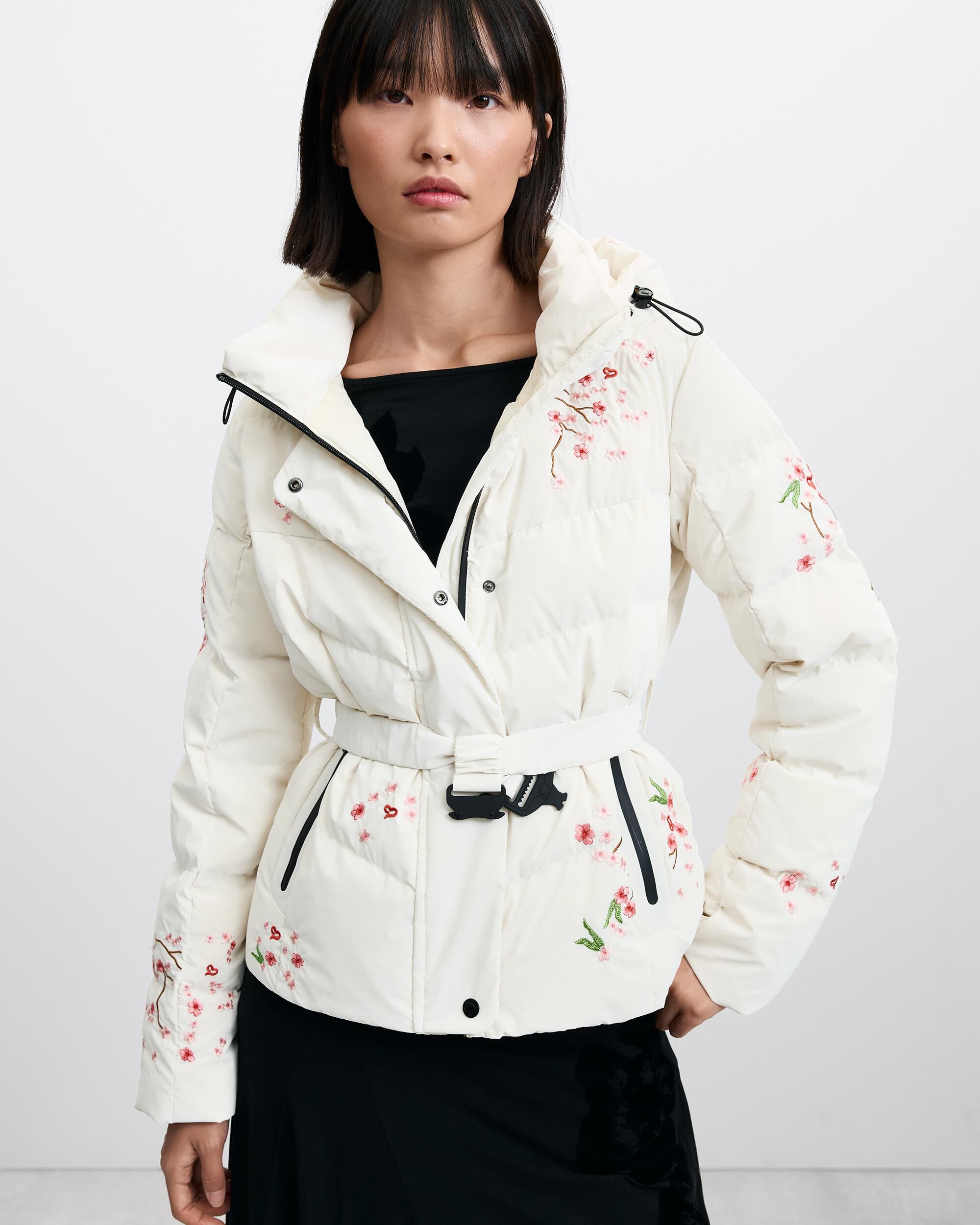 Imagen 2 de Chaqueta de mujer corta acolchada flores - Desigual - Blanco Blanco