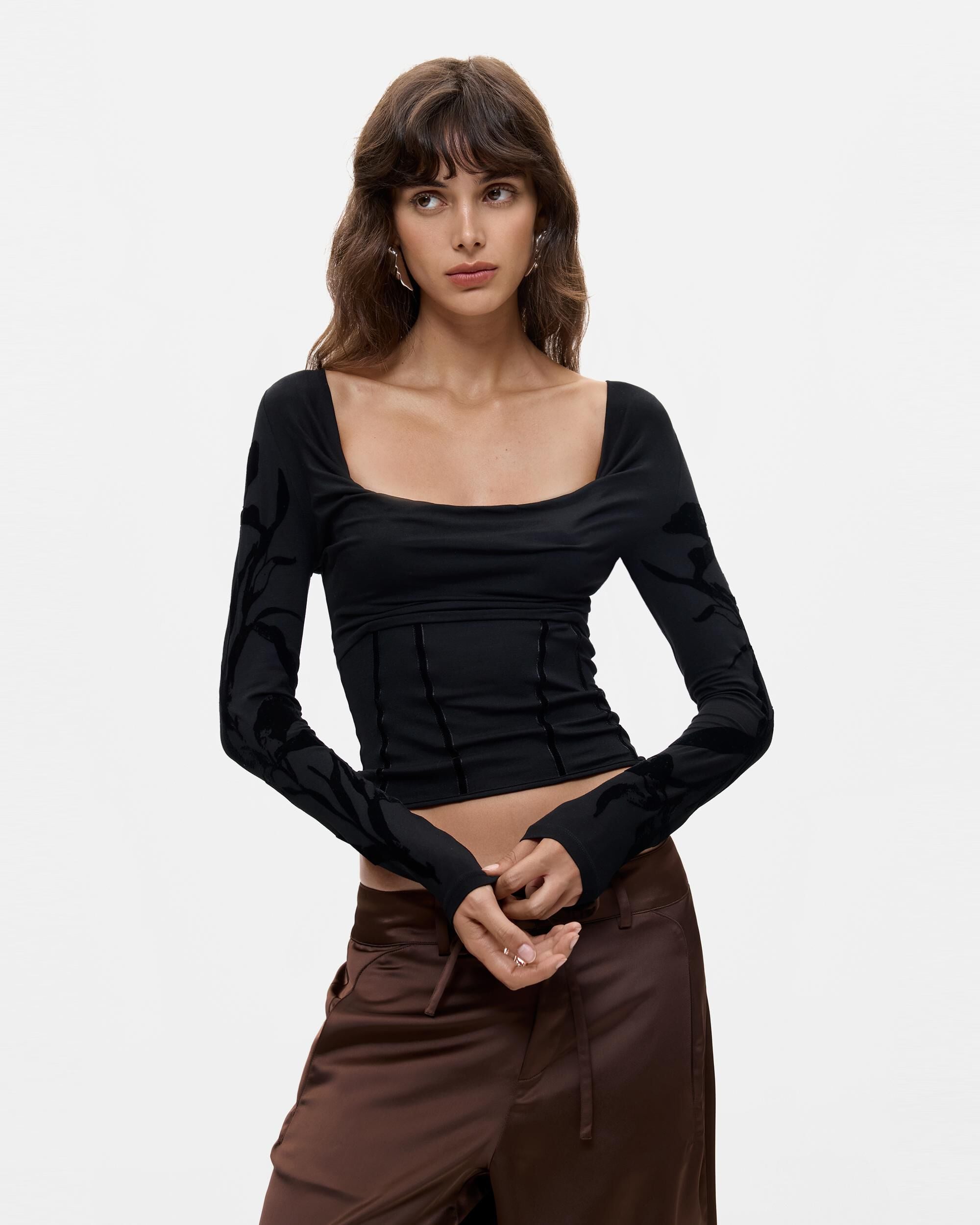 Camiseta de mujer cuello drapeado - Desigual - Negro Negro-1