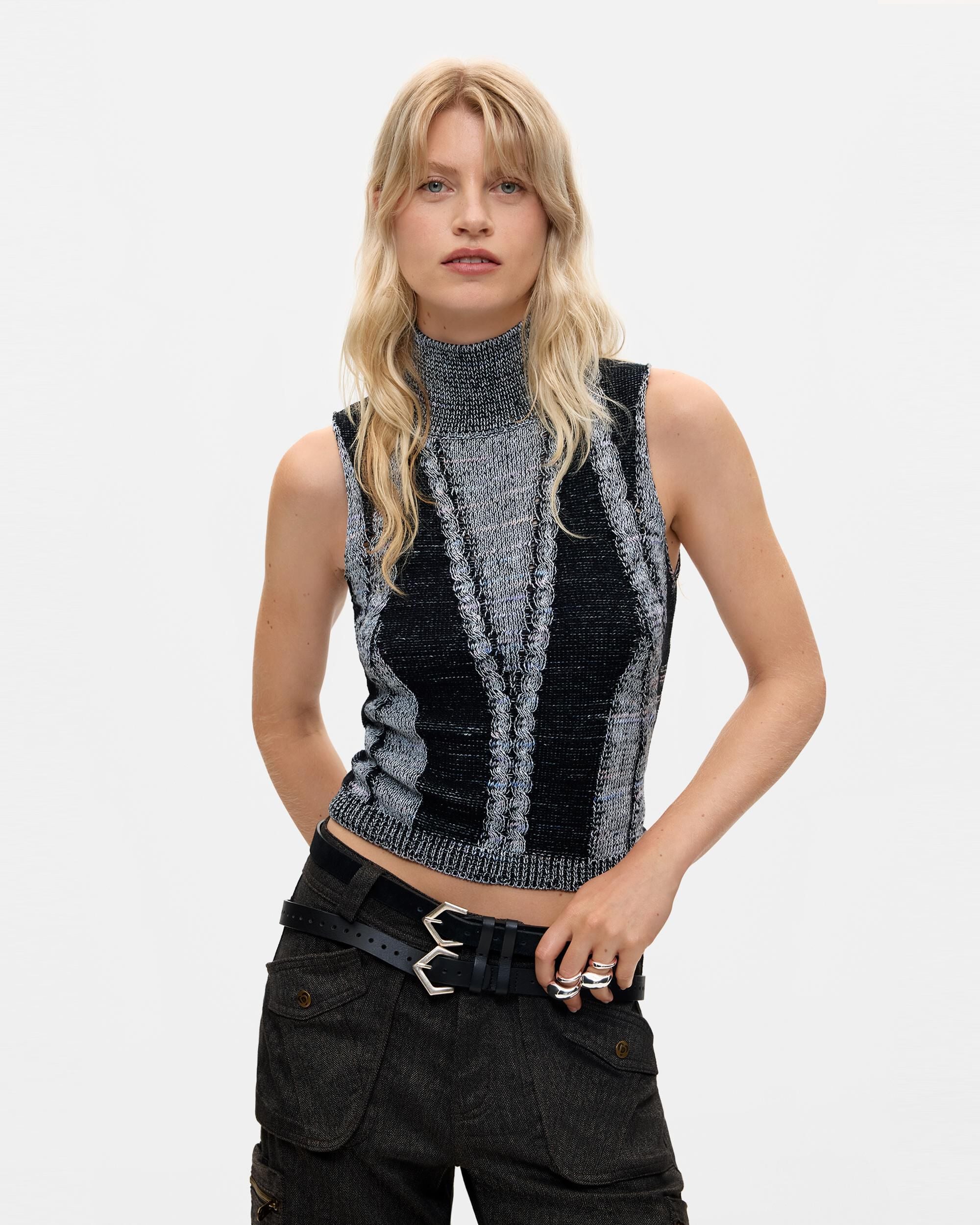 Camiseta de mujer cuello alto sin mangas - Desigual - Negro Negro-1