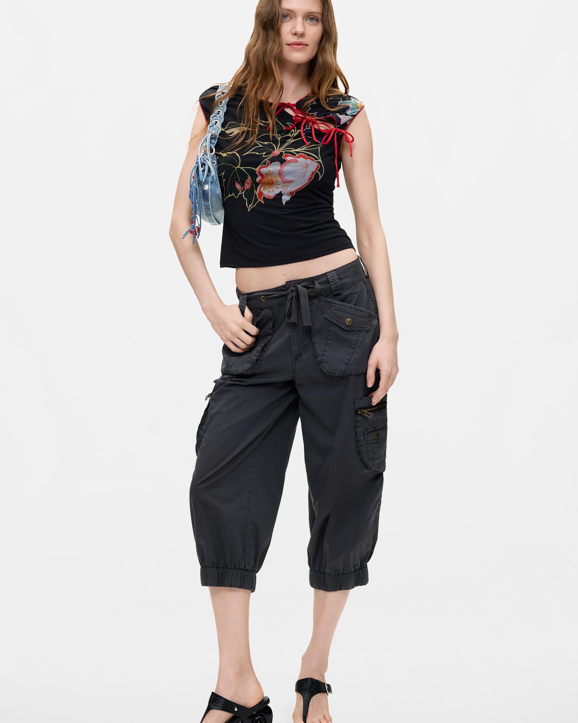 Camiseta de mujer oriental estampada - Desigual - Negro Negro-2