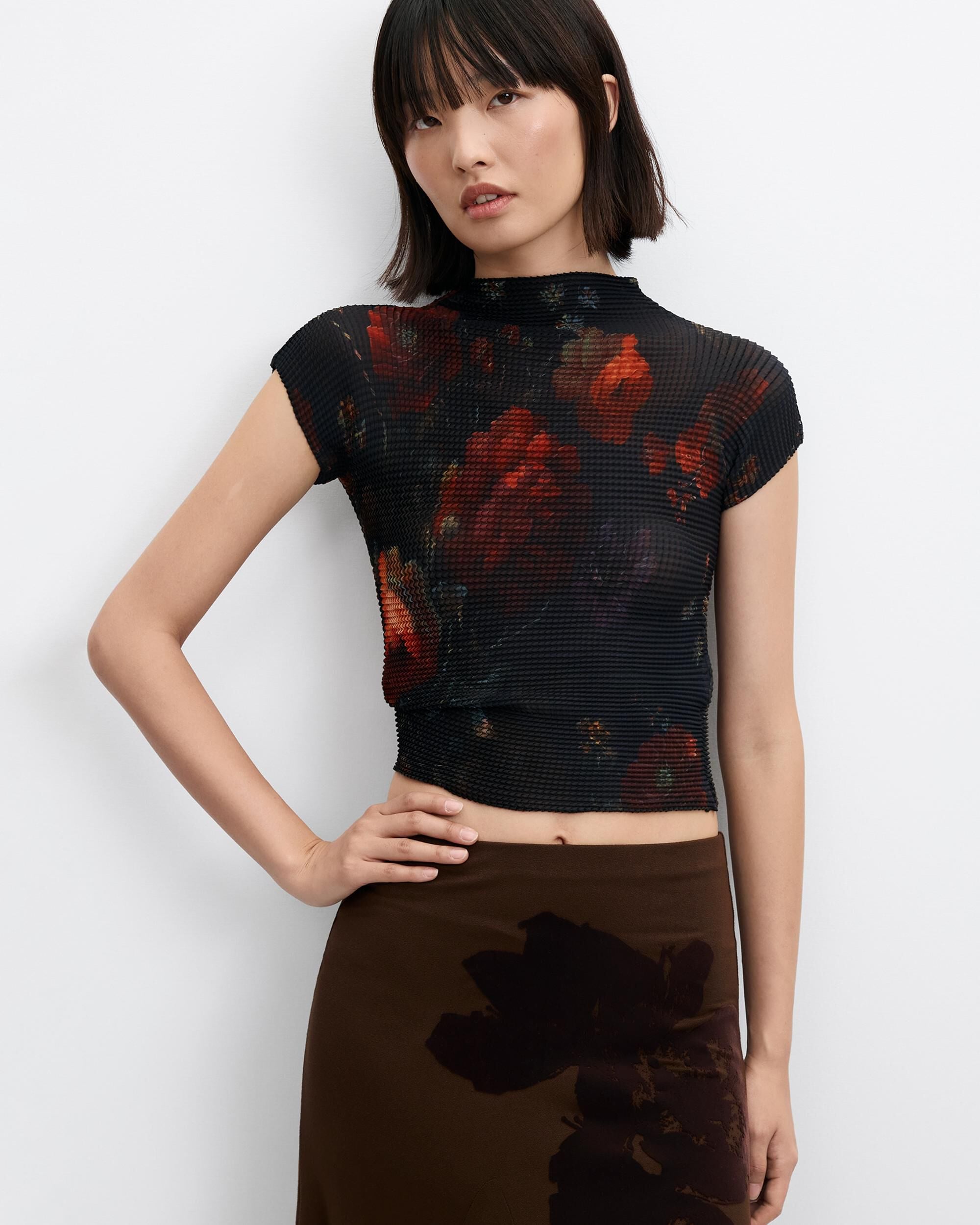 Imagen 1 de Blusa de mujer estampado flores Negro