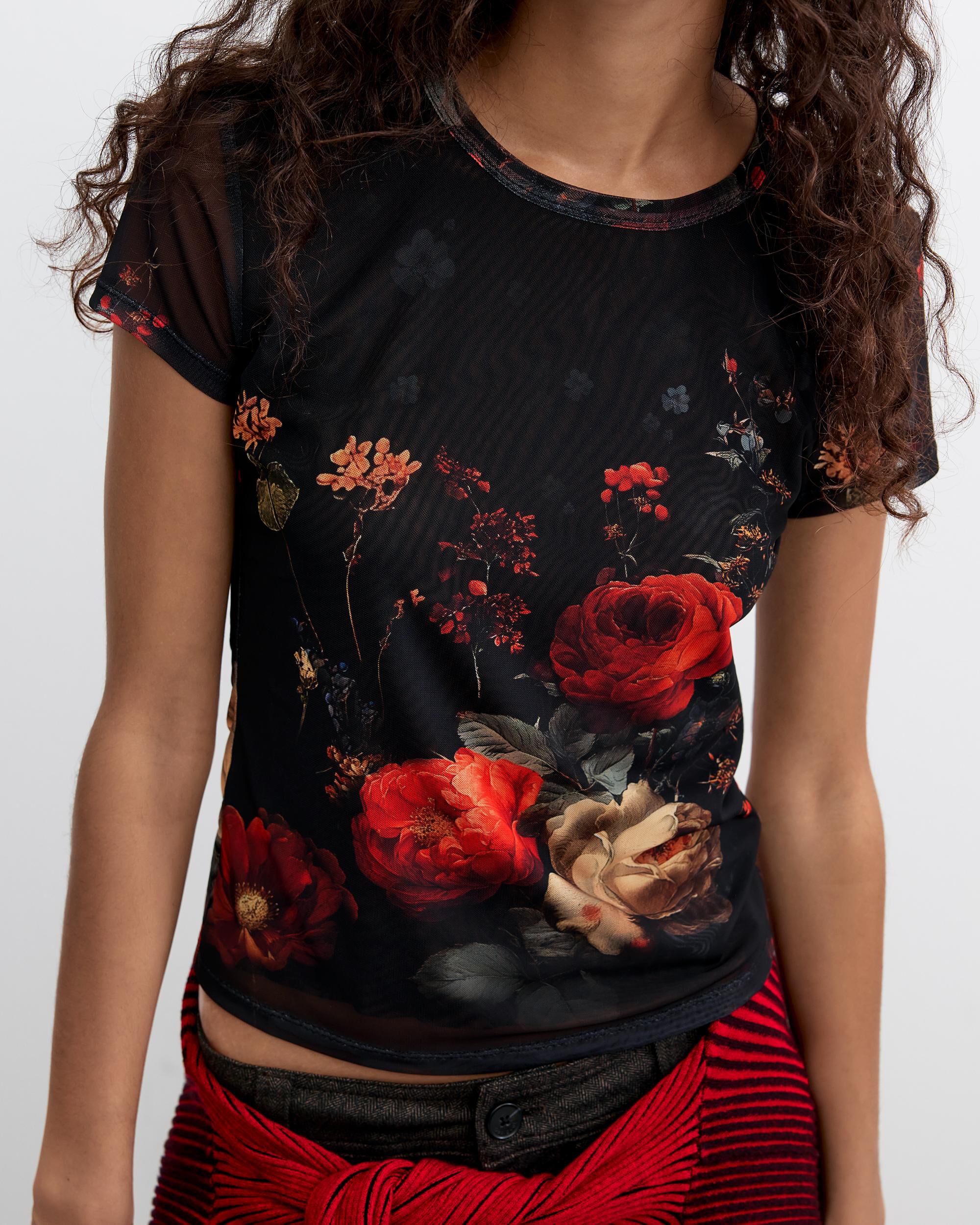 Camiseta de mujer manga corta flores - Desigual - Negro Negro-4
