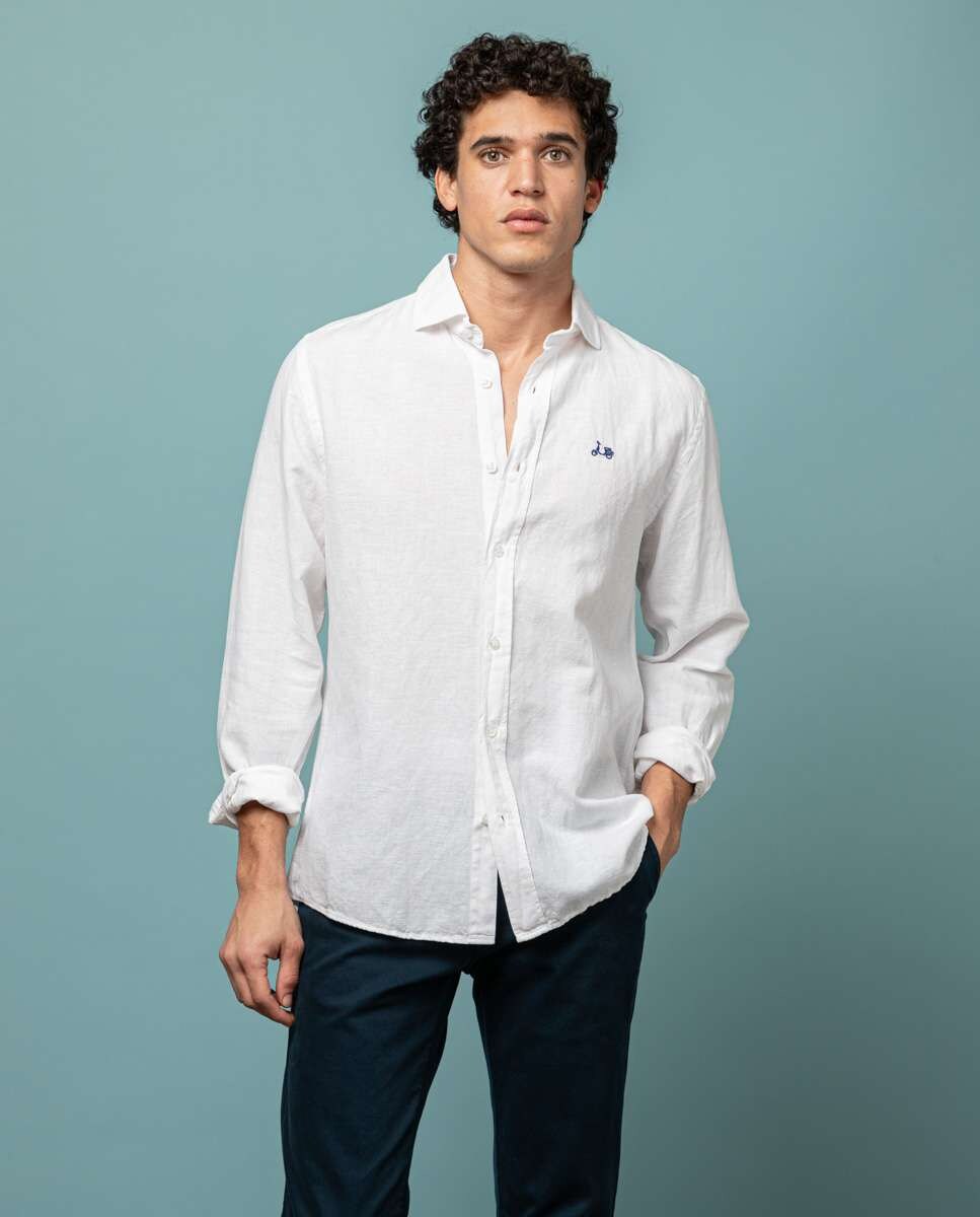 Camisa De Hombre Corte Regular Lisa En Color Blanco · Scotta 1985 · El