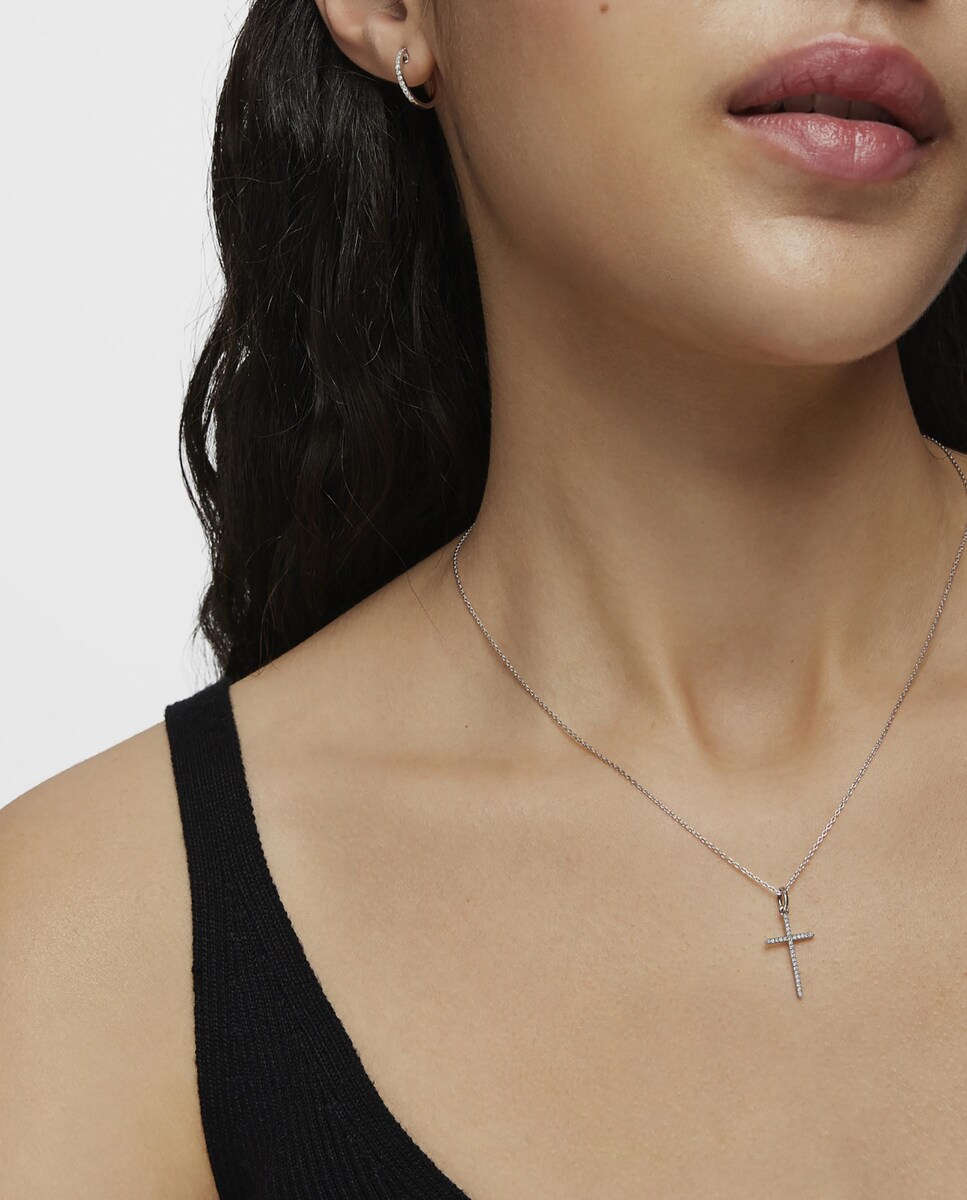 Colgante Basics cruz de oro blanco y diamantes Blanco-6