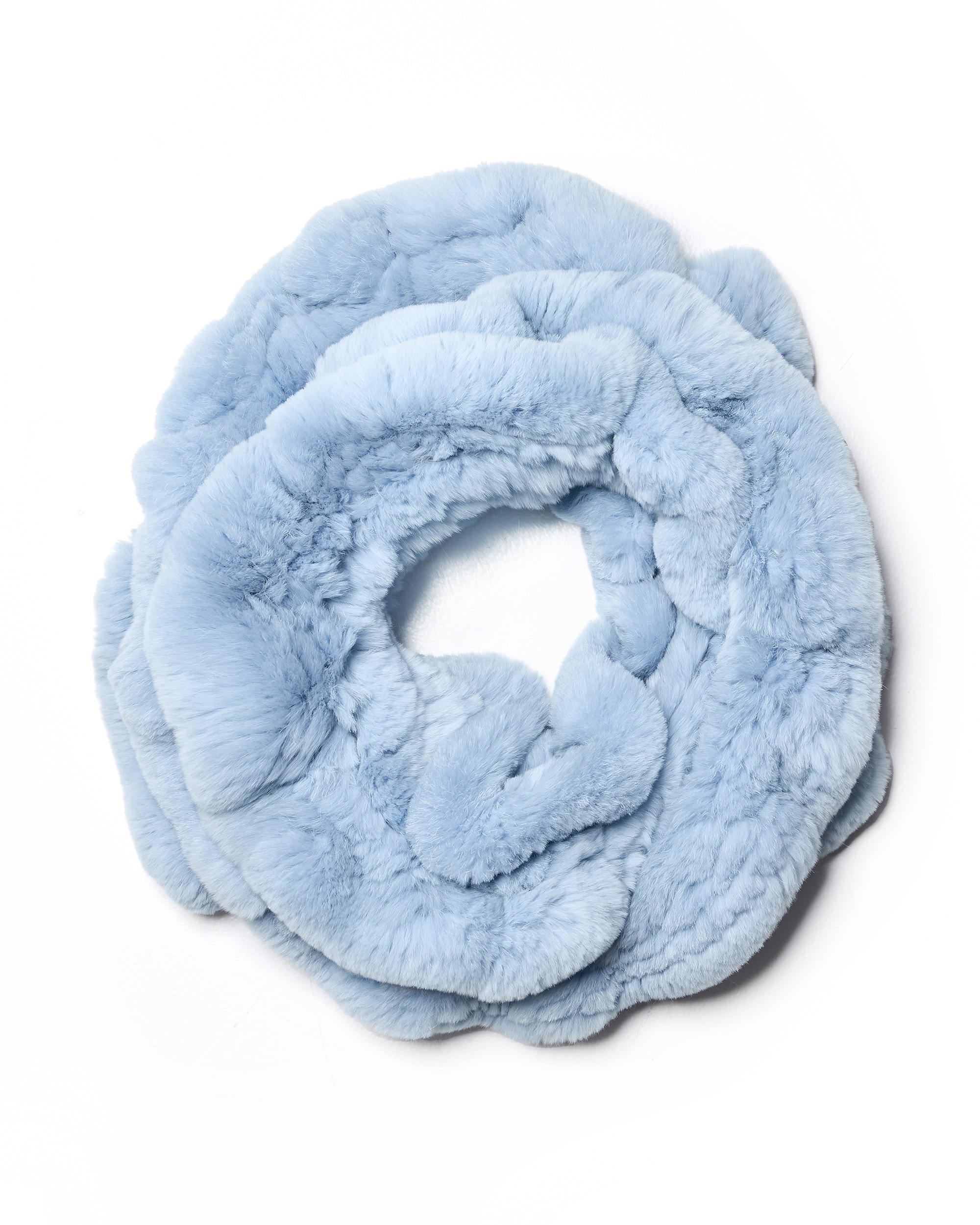 Imagen 0 de Bufanda infinita y mitones de pelo de rex en color azul cielo Azul celeste