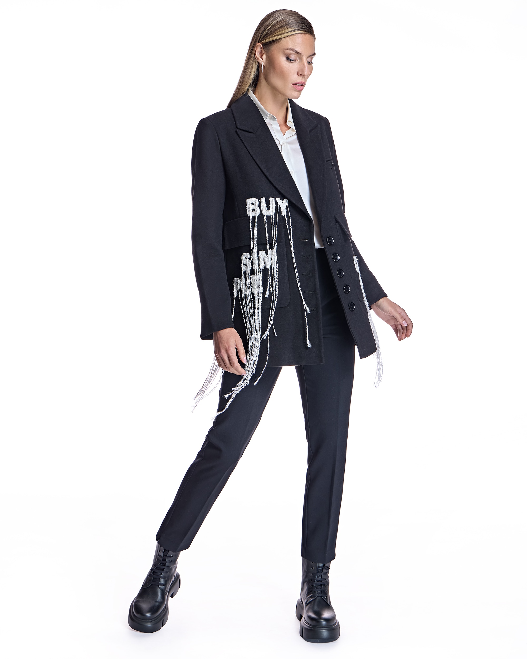 Blazer de mujer de lana con caracteres bordados deshilachados - Maximilian - Negro Negro-4