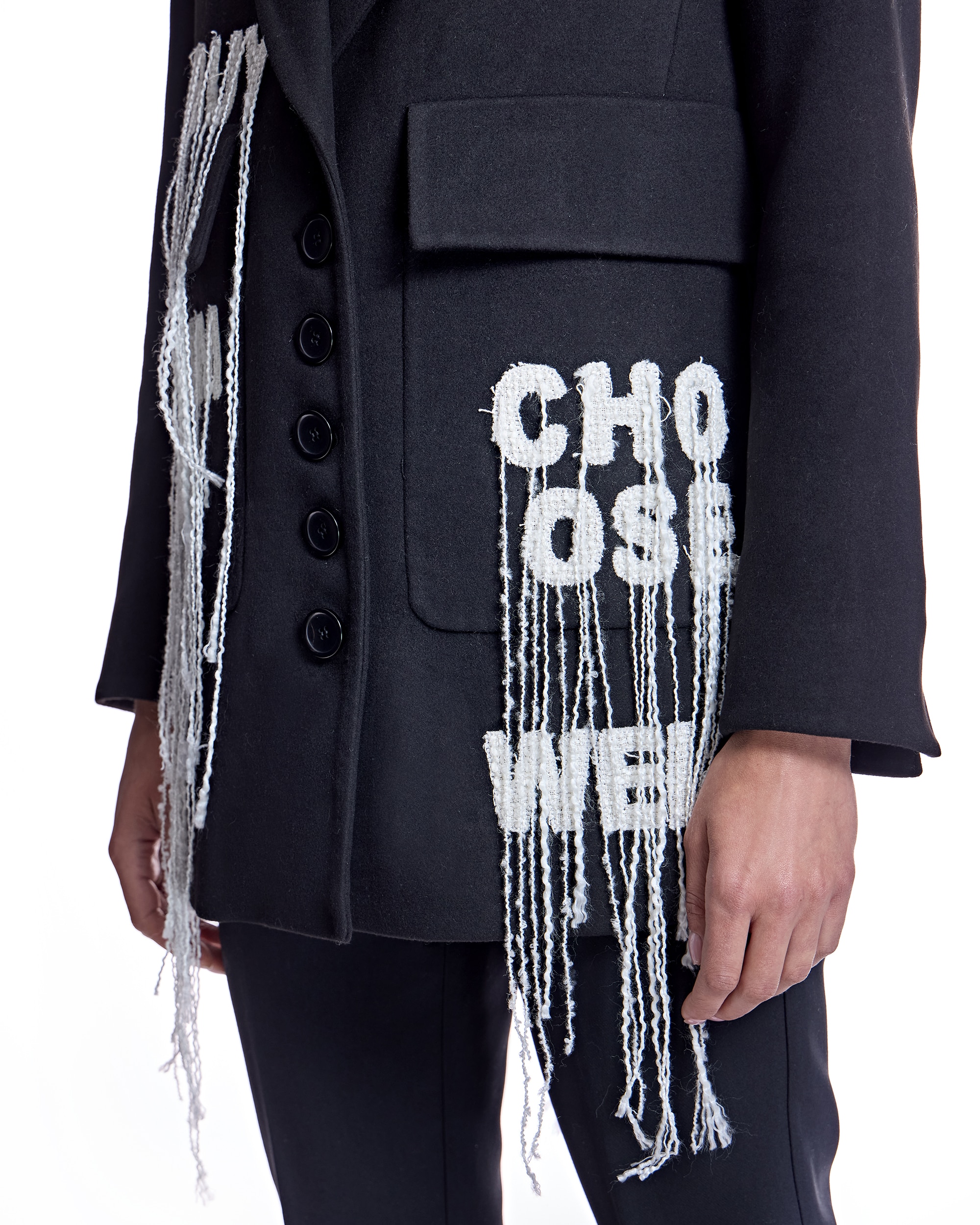Blazer de mujer de lana con caracteres bordados deshilachados - Maximilian - Negro Negro-5