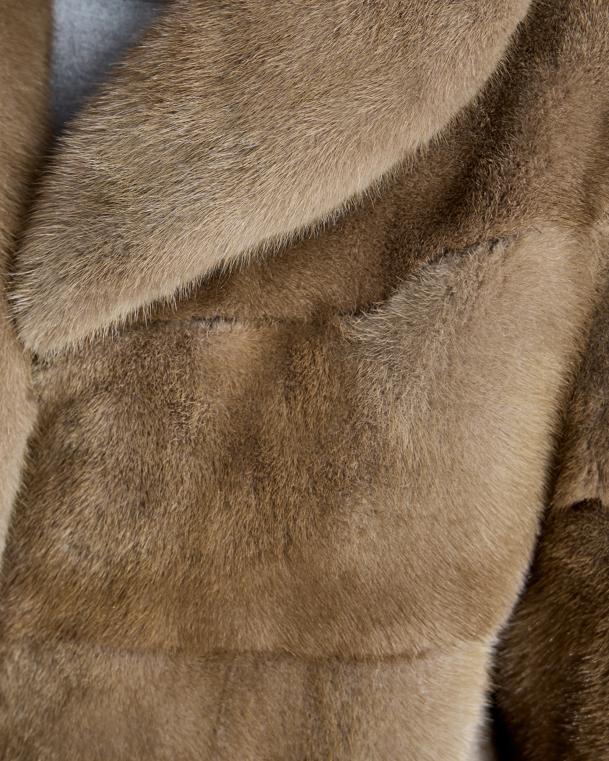 Chaqueta de mujer de pelo de visón en horizontal con cuello camisero - Maximilian - Crema Crema-5
