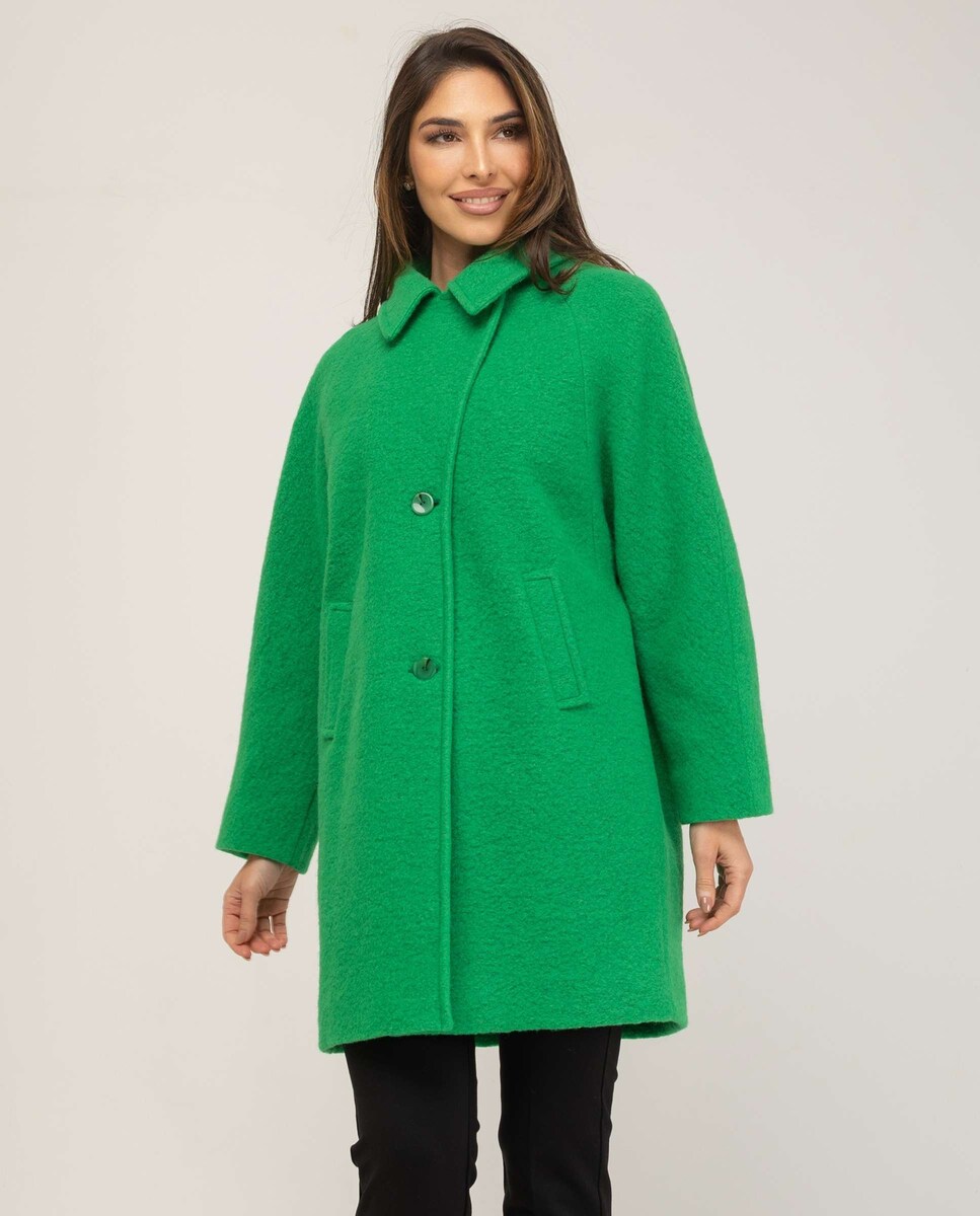 Abrigo de mujer oversize con manga murciélago y cuello solapa