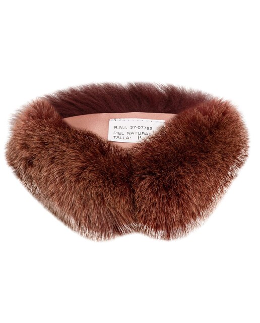 Imagen 0 de Cuello de mujer camisero en piel de zorro